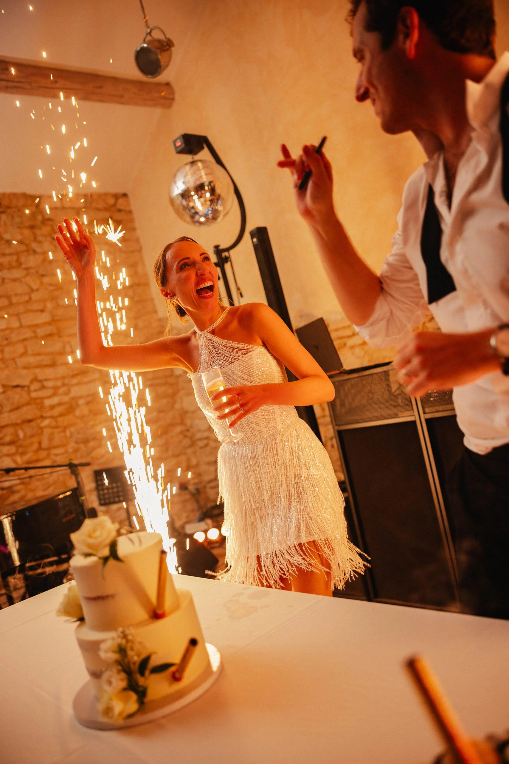 Emeline&Vincent-Findesoirée-Lucascerri-190.jpg