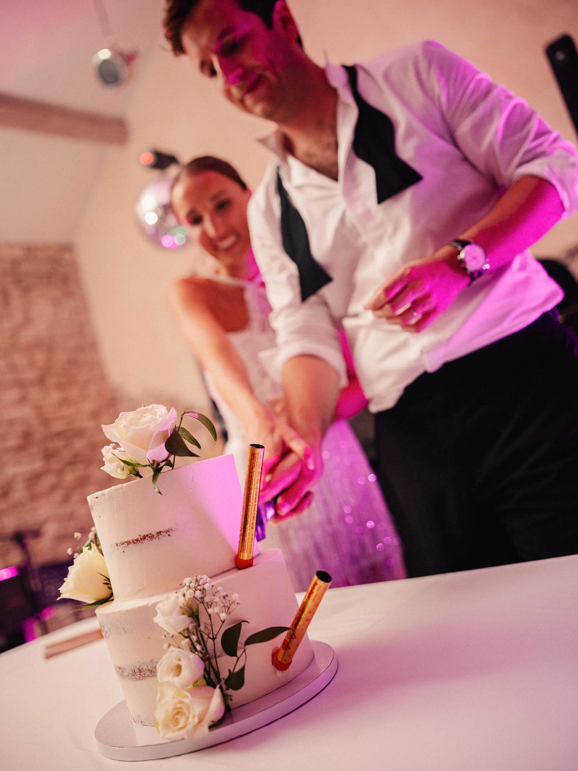 Emeline&Vincent-Findesoirée-Lucascerri-193.jpg