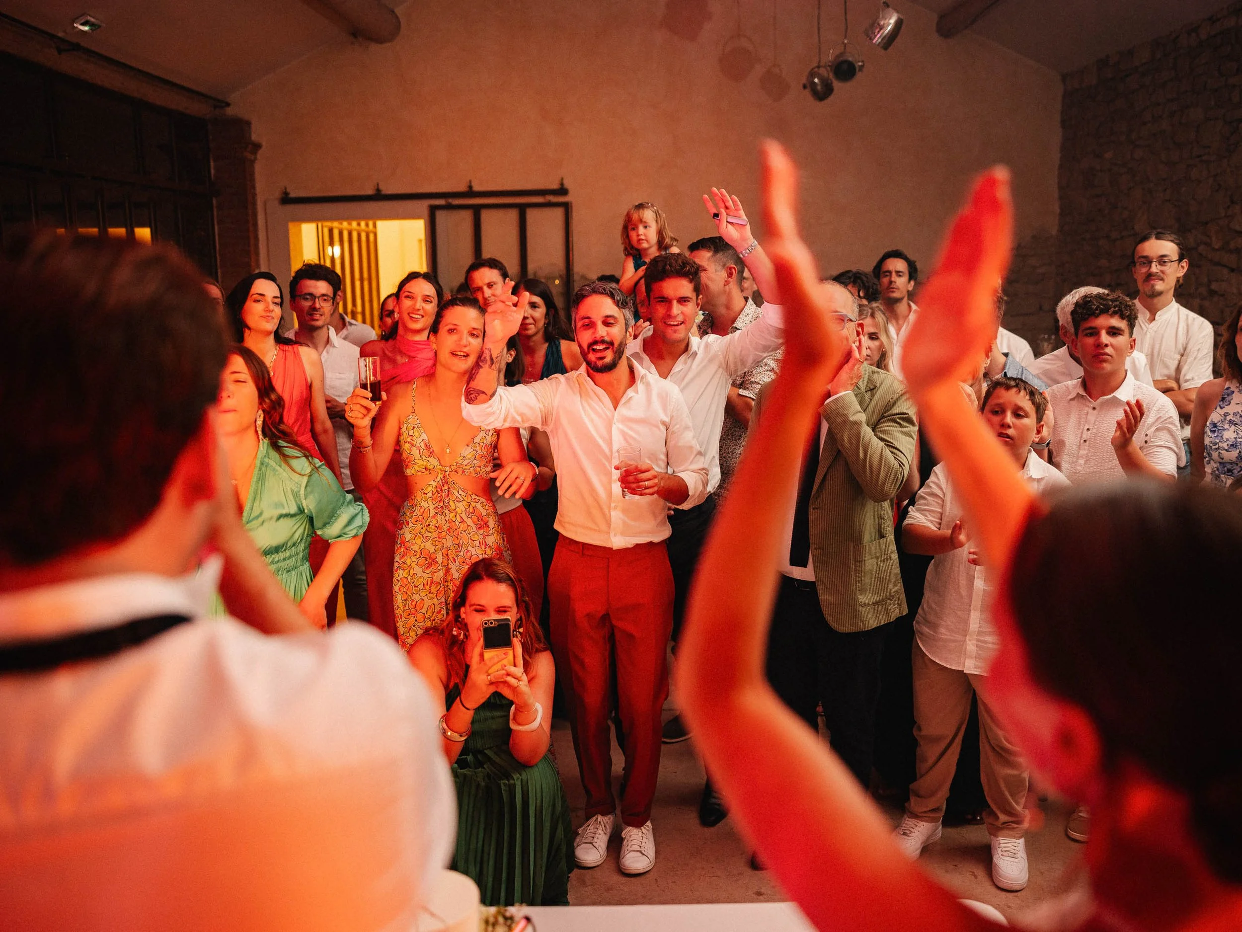 Emeline&Vincent-Findesoirée-Lucascerri-209.jpg