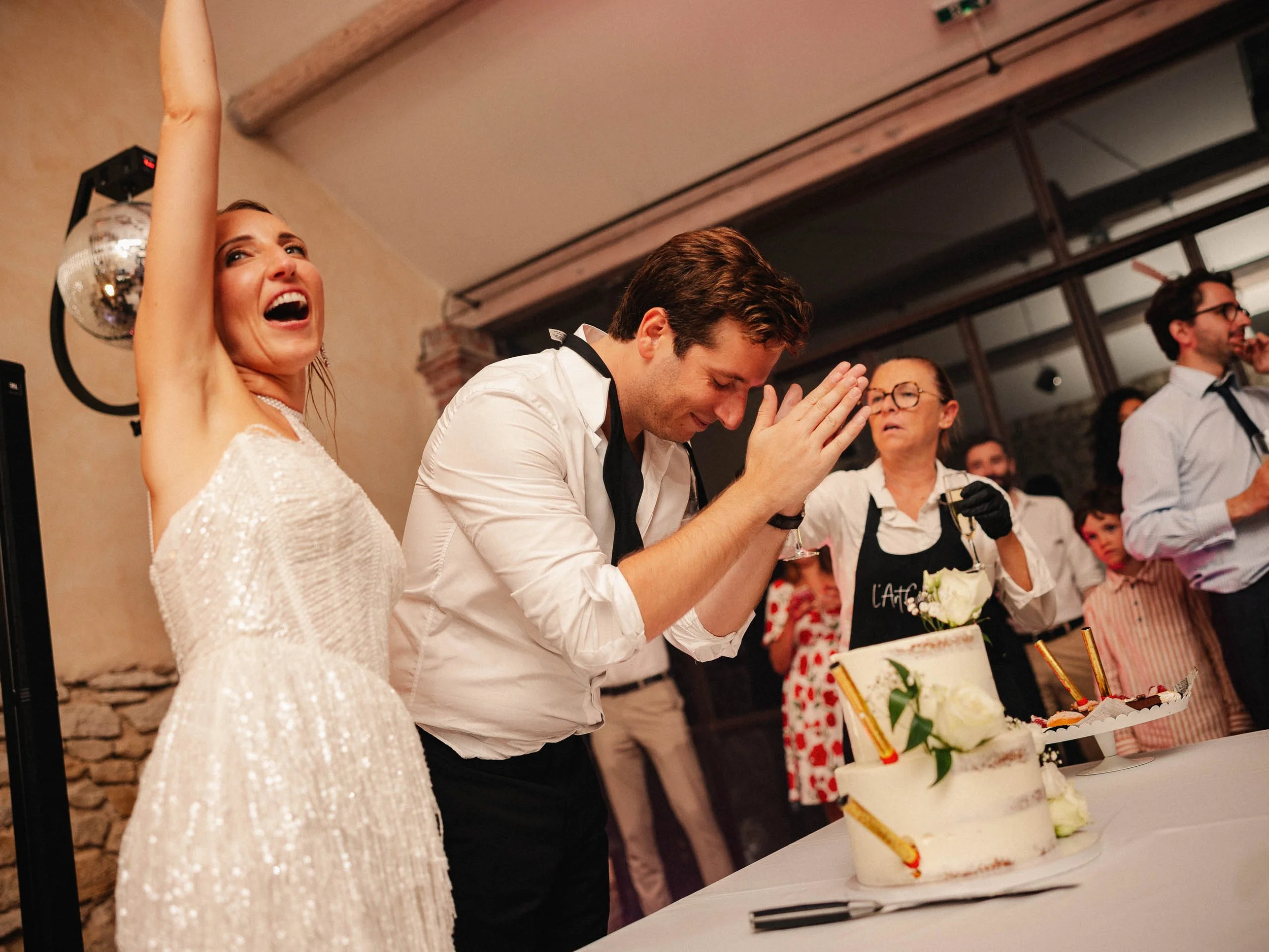Emeline&Vincent-Findesoirée-Lucascerri-219.jpg
