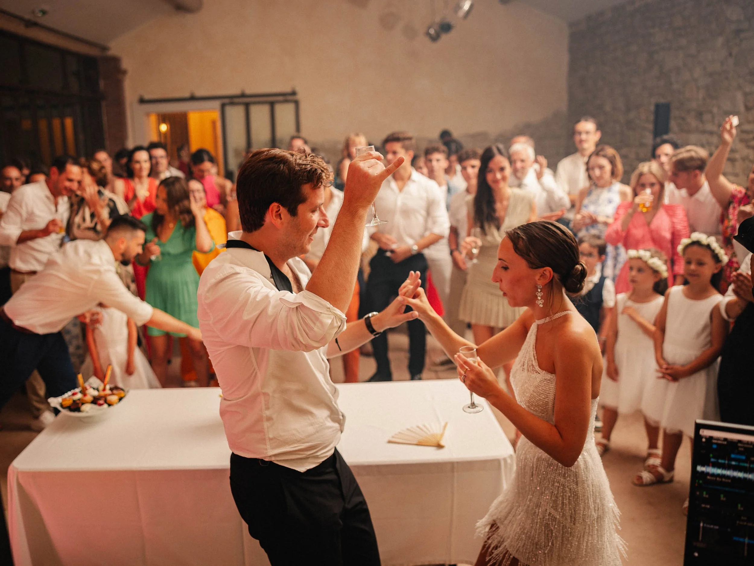 Emeline&Vincent-Findesoirée-Lucascerri-226.jpg