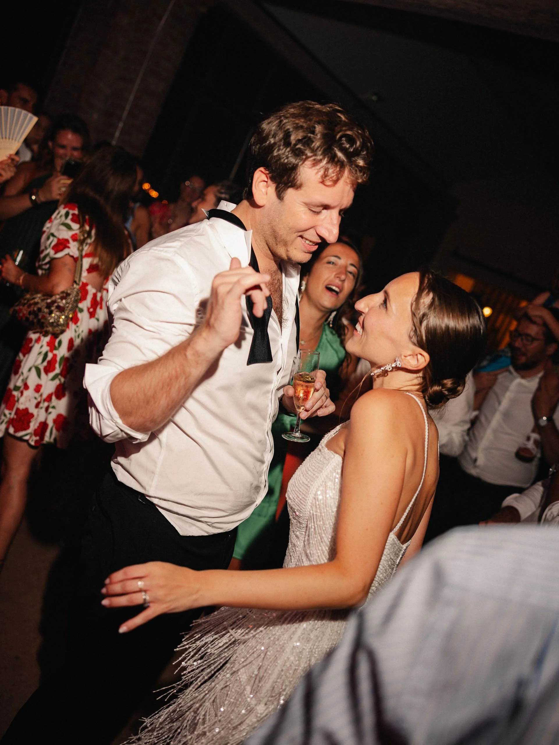 Emeline&Vincent-Findesoirée-Lucascerri-230.jpg