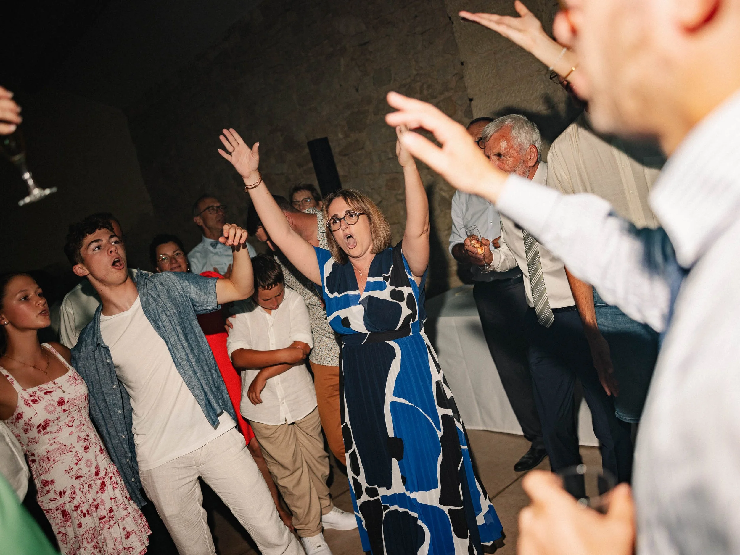 Emeline&Vincent-Findesoirée-Lucascerri-236.jpg