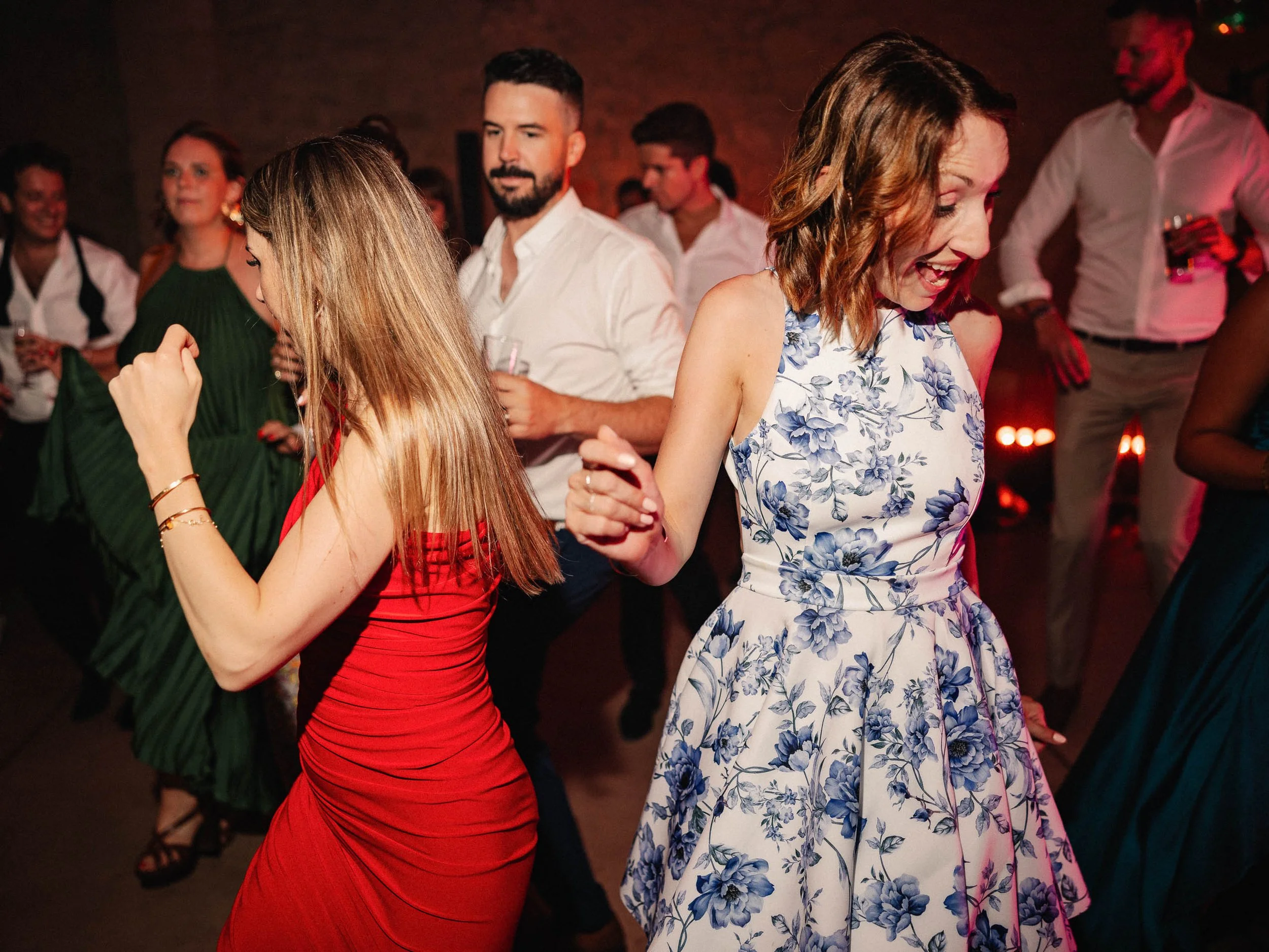 Emeline&Vincent-Findesoirée-Lucascerri-238.jpg