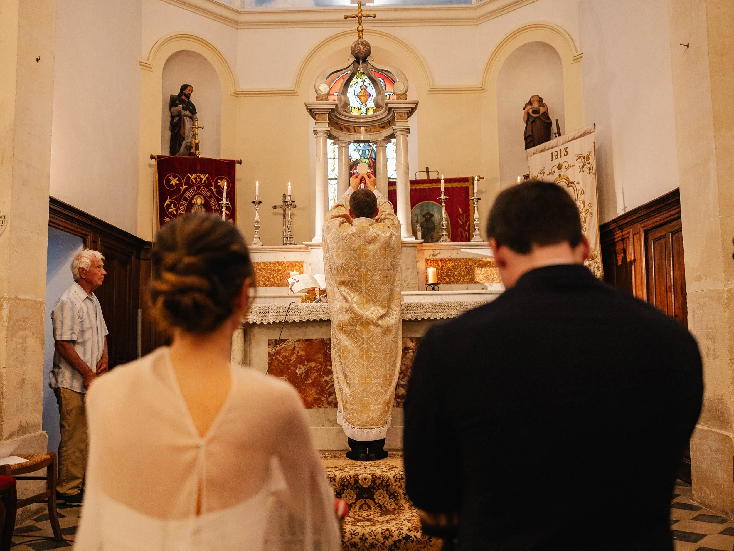 Marion&Xavier-Eglise-LucasCerri-159.jpg