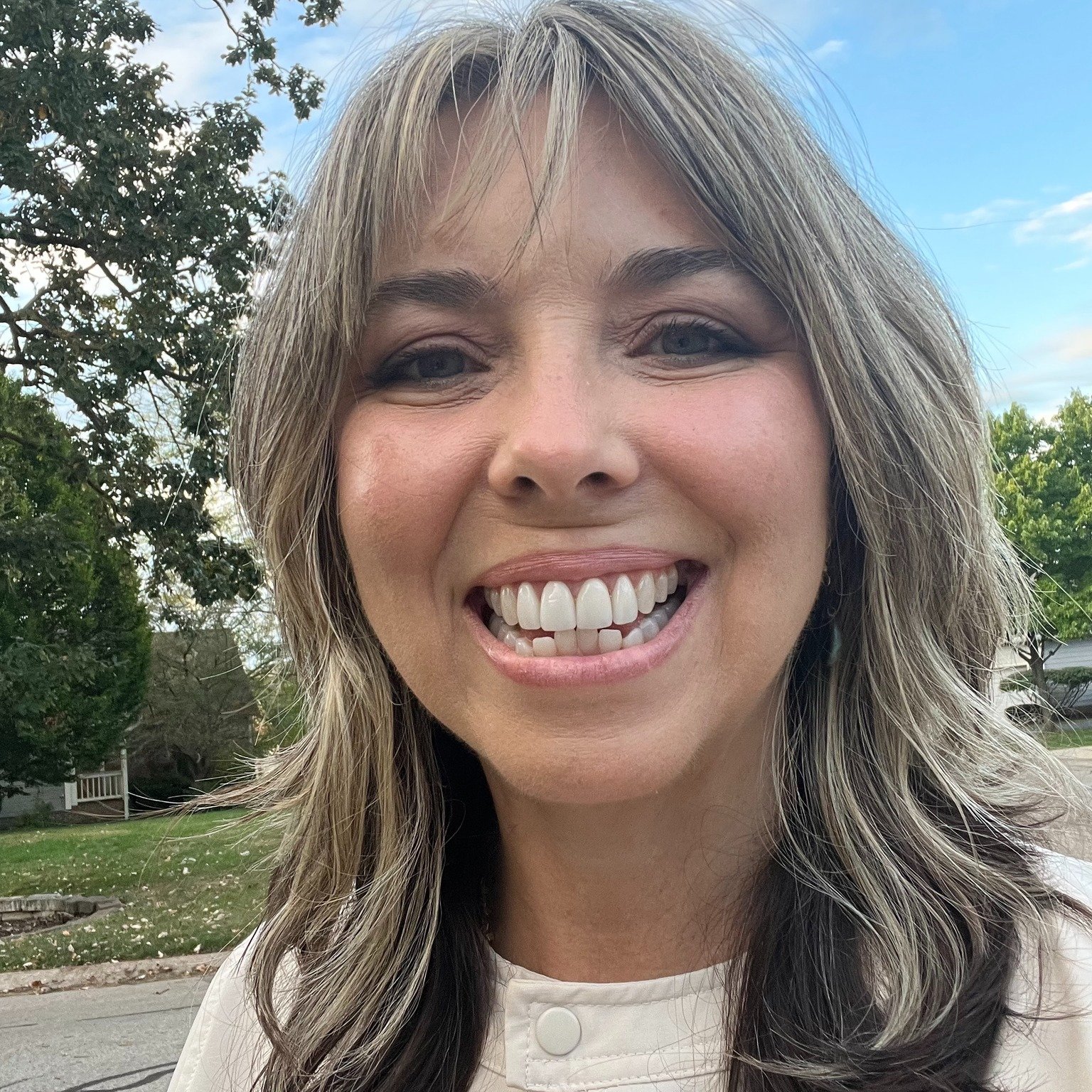 Do you collaborate with AI as a writing buddy? Nope? Oh, good! You are in the right place! (If you do, go ahead and keep scrolling because the retreat I am having in 2 weeks is not for you.)

I have two more spots left in my Rewilding Your Writer Ret