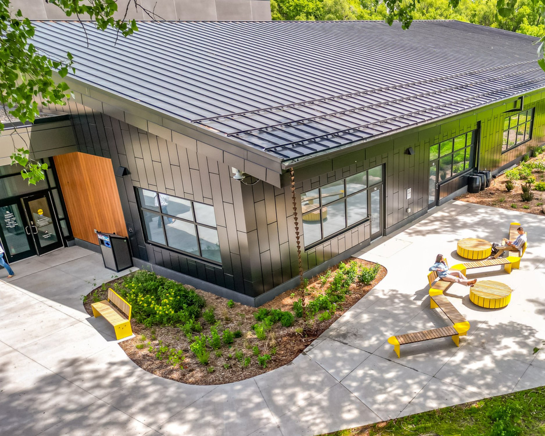 Ecological Design_RamseyCountyEnvironmentalCenter_IN_04.jpg