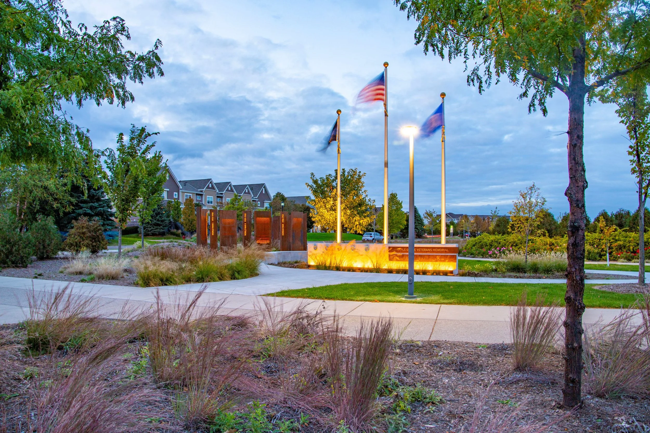 SMALL BUDGET_VETERAN MEMORIAL_IMG_IN_SITE (1).jpg