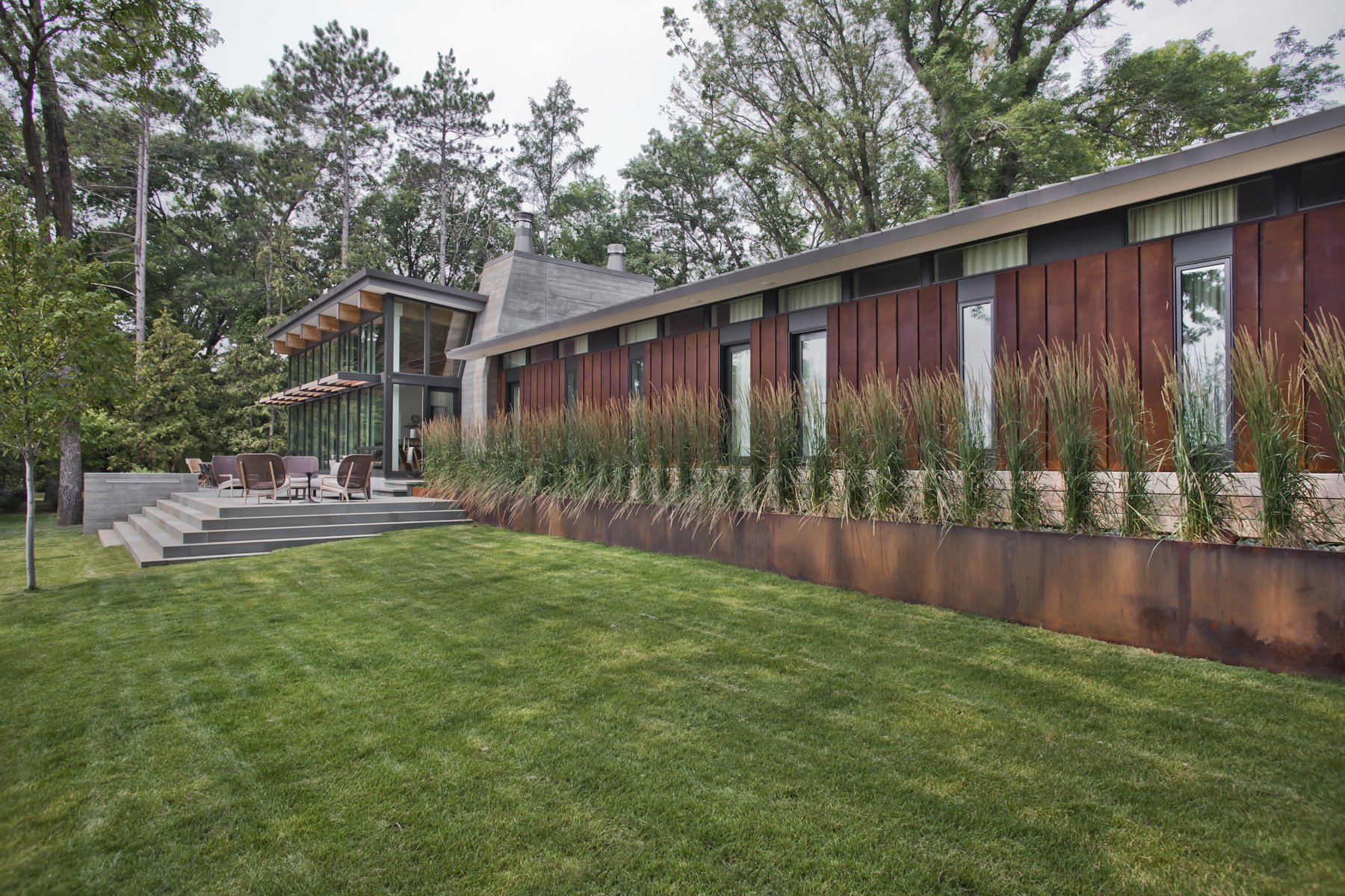Residential Design_KindredOaks_IMG_HR_CortenWall.jpg