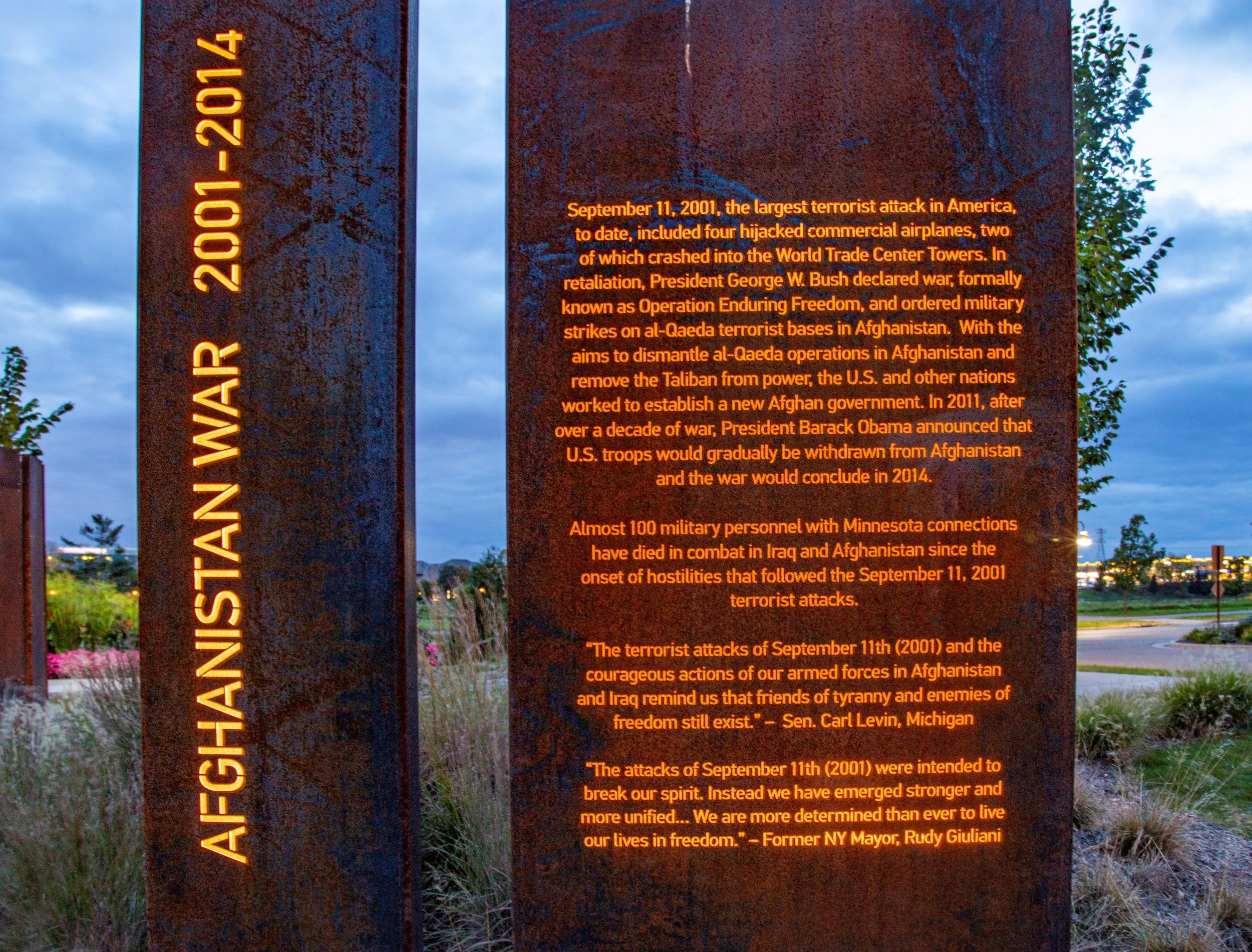 SMALL BUDGET_VETERAN MEMORIAL_IMG_IN_PANELS CLOSEUP.jpg