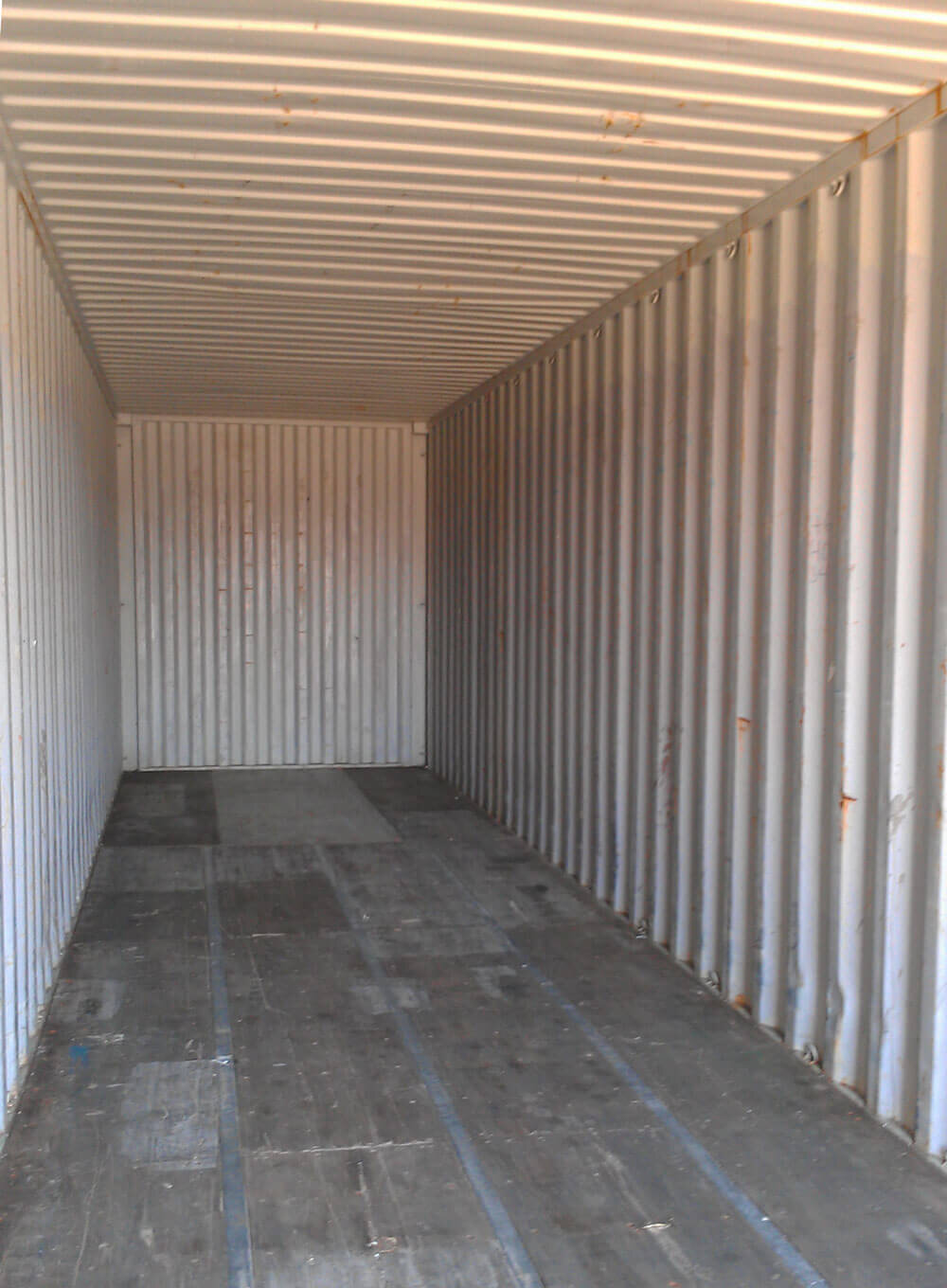 Inside a nice used 40' container