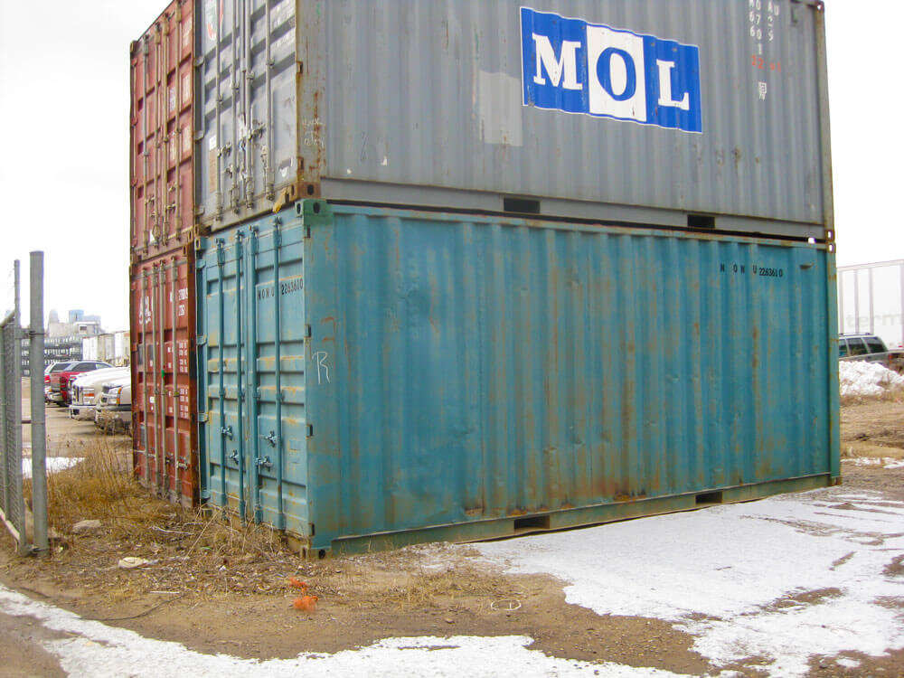 Used blue 20' container