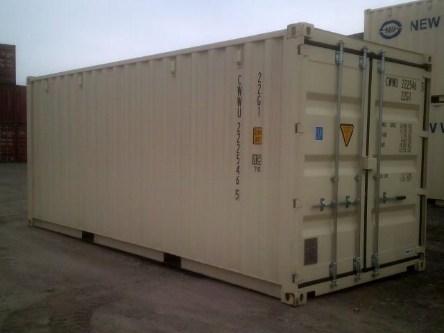 One-trip/"new" 20' container in beige with 3 lockrods