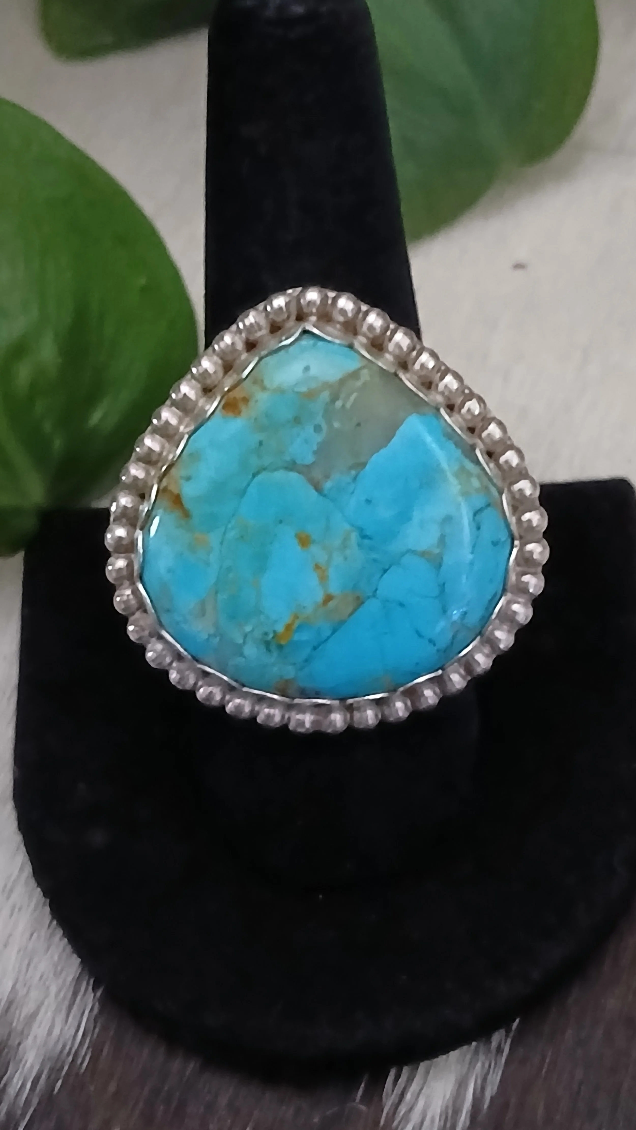 Attractive Kingman Turquoise and Sterling Ring - Size 9