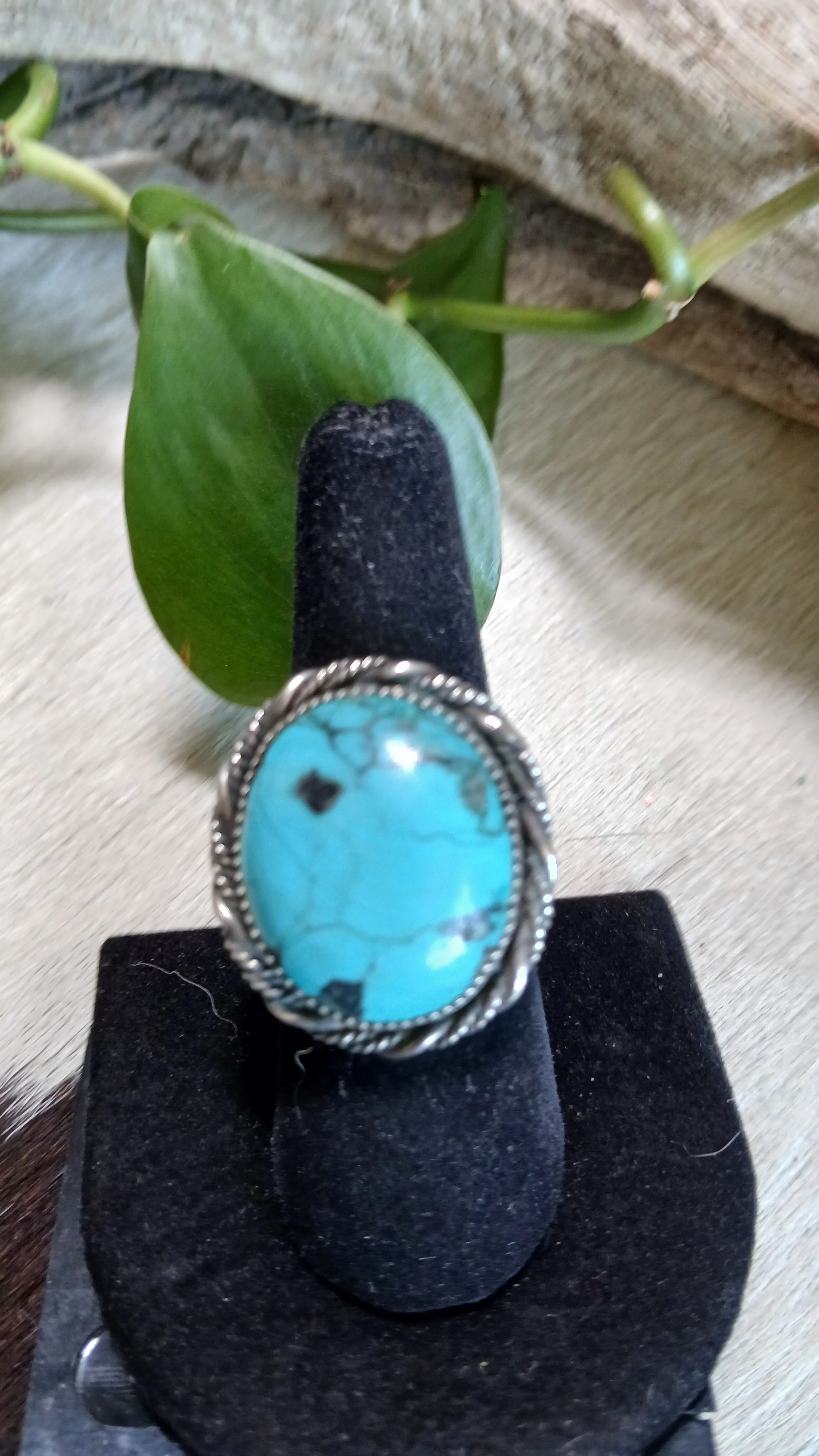 Striking Cloud Mountain and Sterling Ring - Size 8