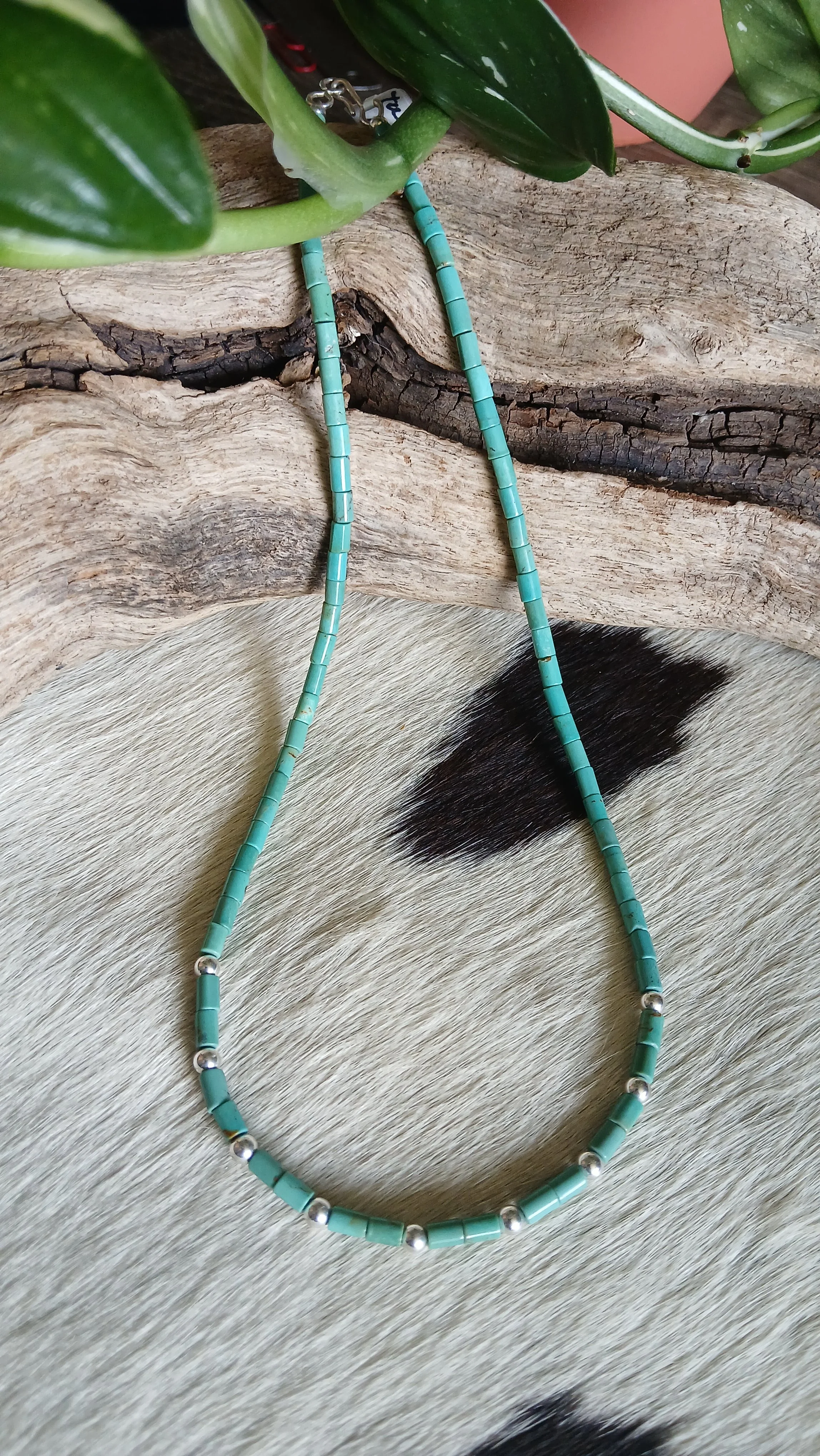 Attractive Turquoise and Sterling Necklace