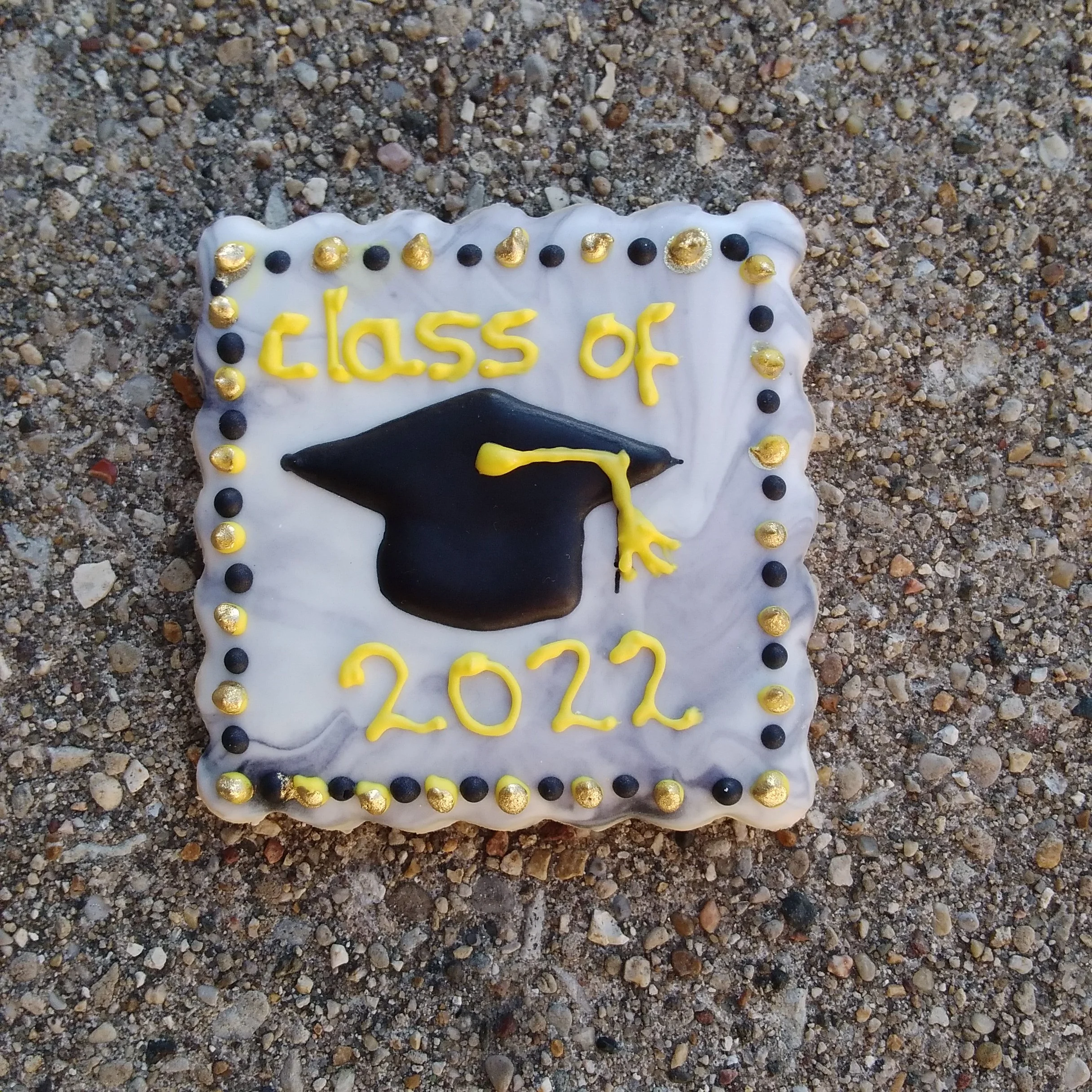 Graduation cap cookie
