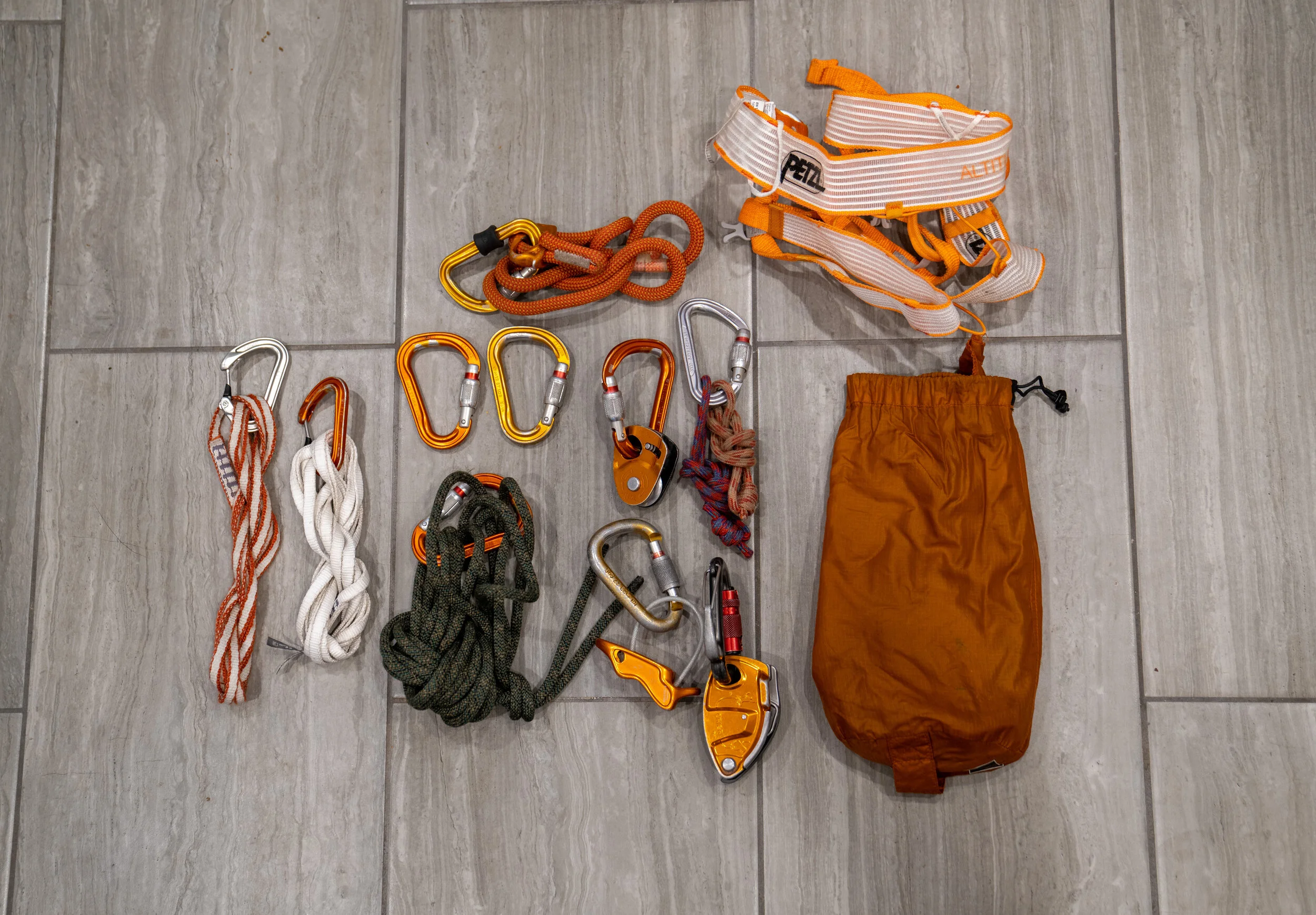 What I carry for high angle rescue in my search pack