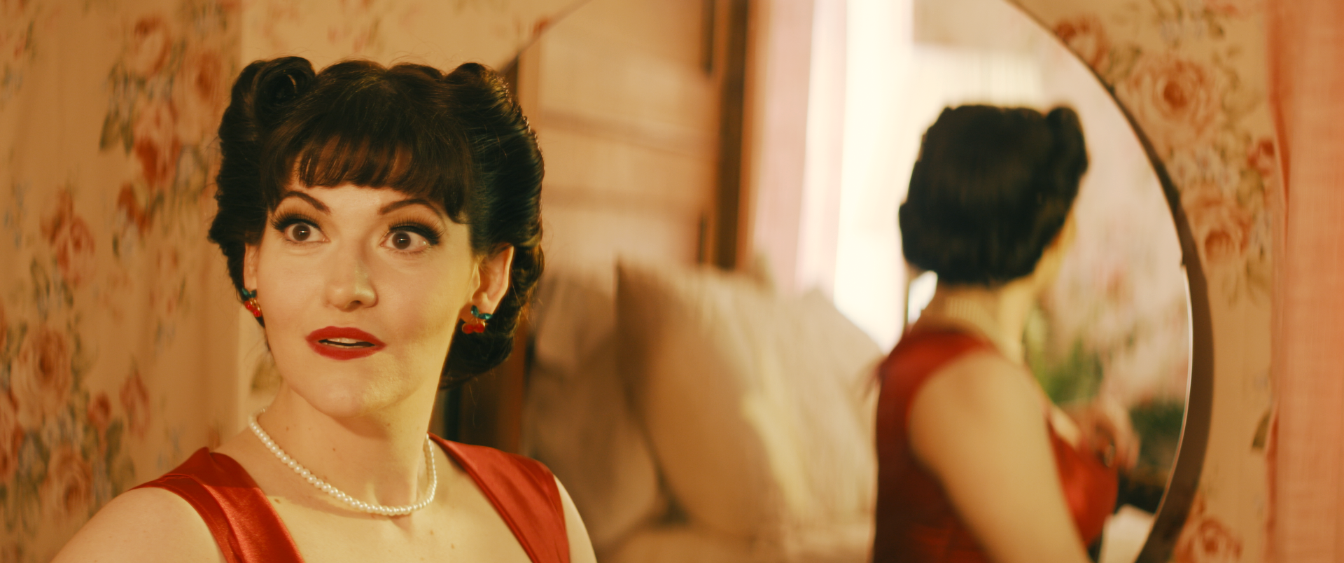 TIHIS Still_1.83.PNG