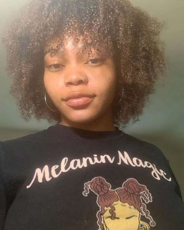 #juneteenthphotochallenge 
#naps&amp;wraps
-
-
No filter. No makeup. Just self-love doing its magic 🥰
-
-
The last time I posted a natural hair selfie was last year 🥴 but man has my hair grown since then 😩 still tryna figure out more organic thing