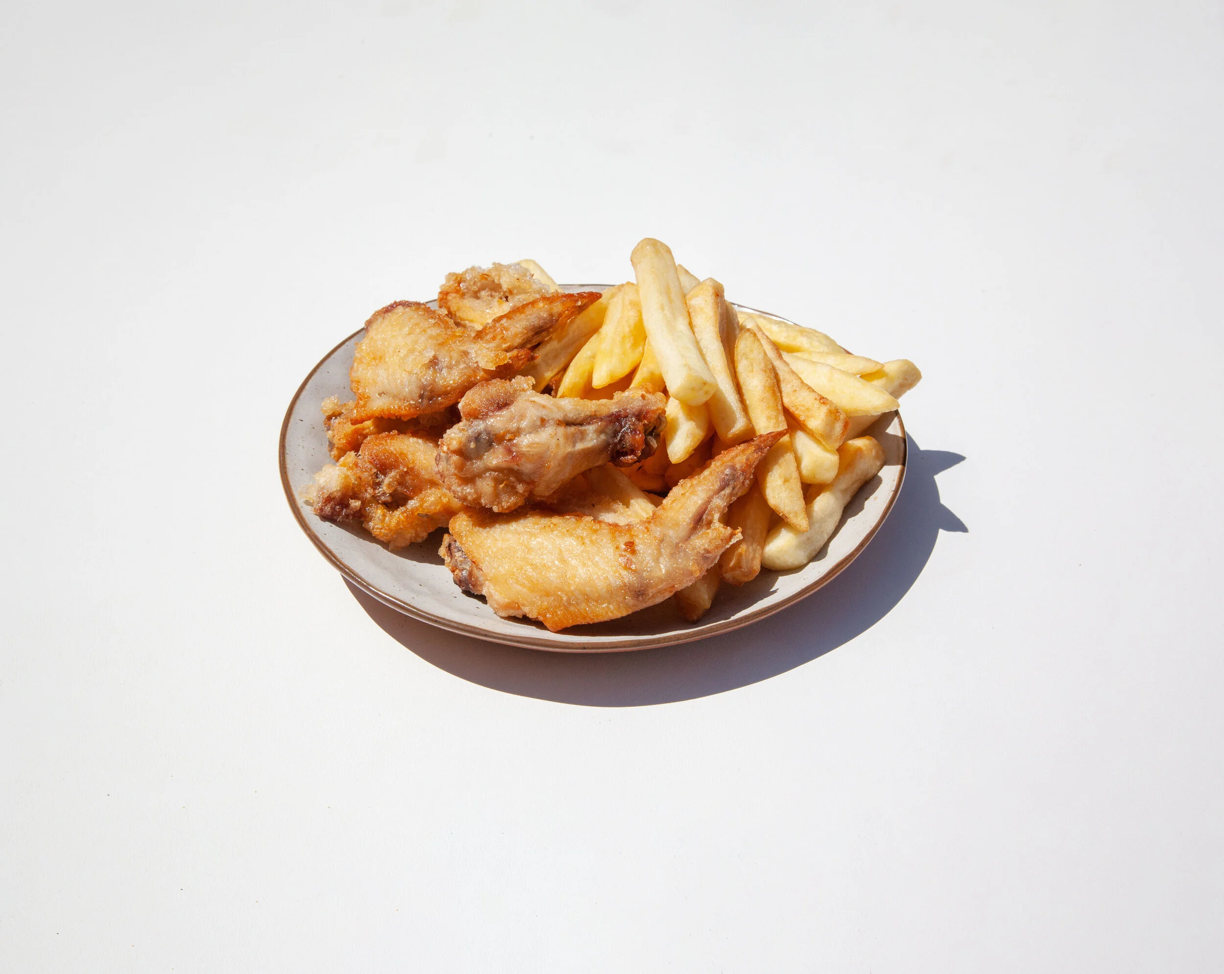 10 Chicken Nibbles &amp; Chips $12.00