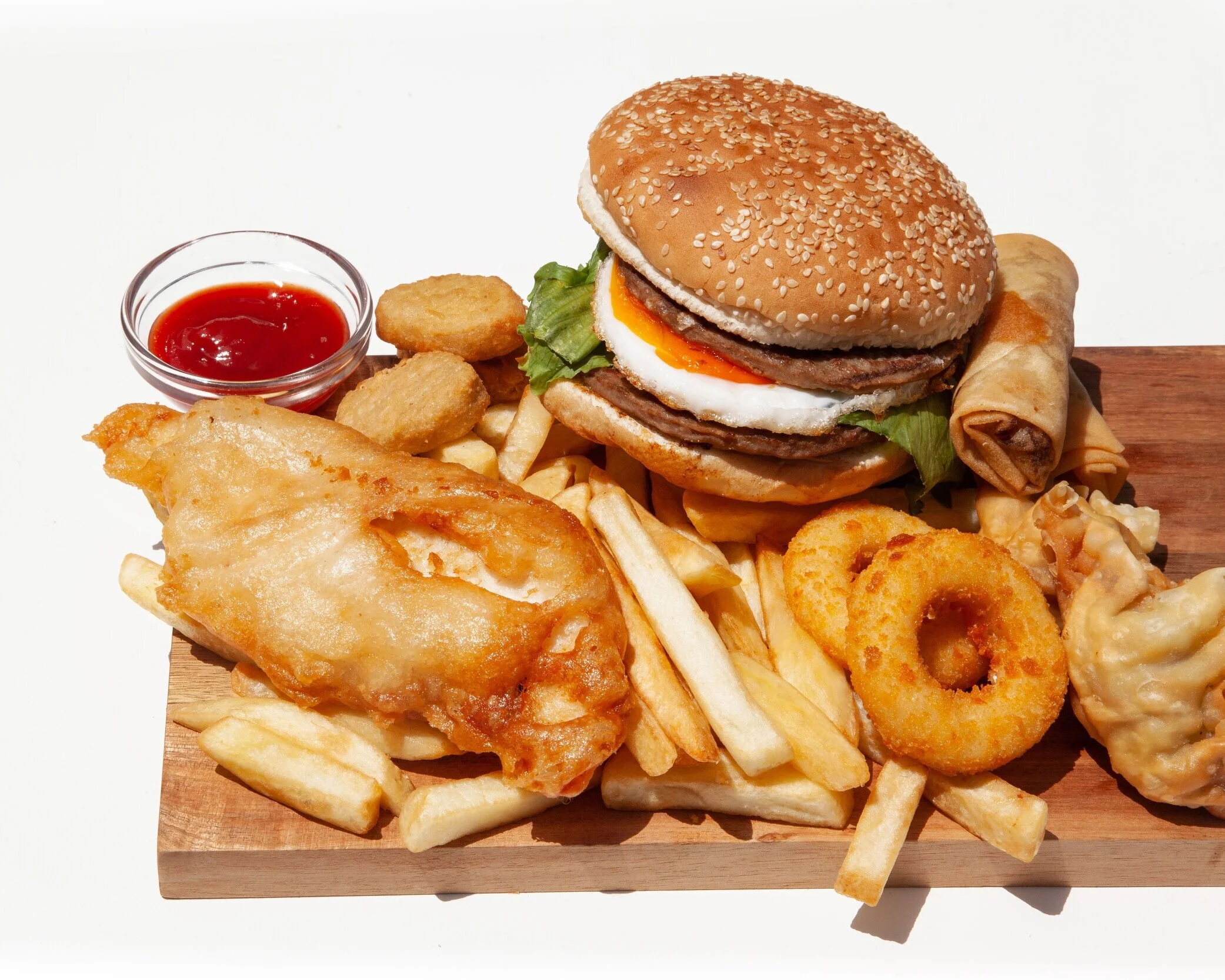 Egg Burger $5.00 Fish $3.50 Chips $3.50 min. 6 Wontons $6.00 6 Cocktail Vege Spring Rolls $7.00 6 Chicken Nuggets $5.00 6 Squid Rings $5.00 Tomato Sauce $1.50