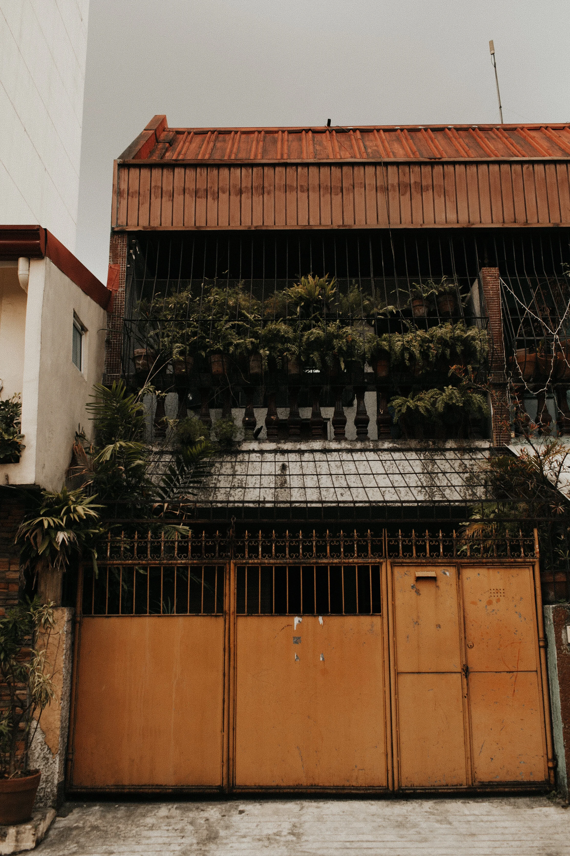 Philippines: Manilla Front