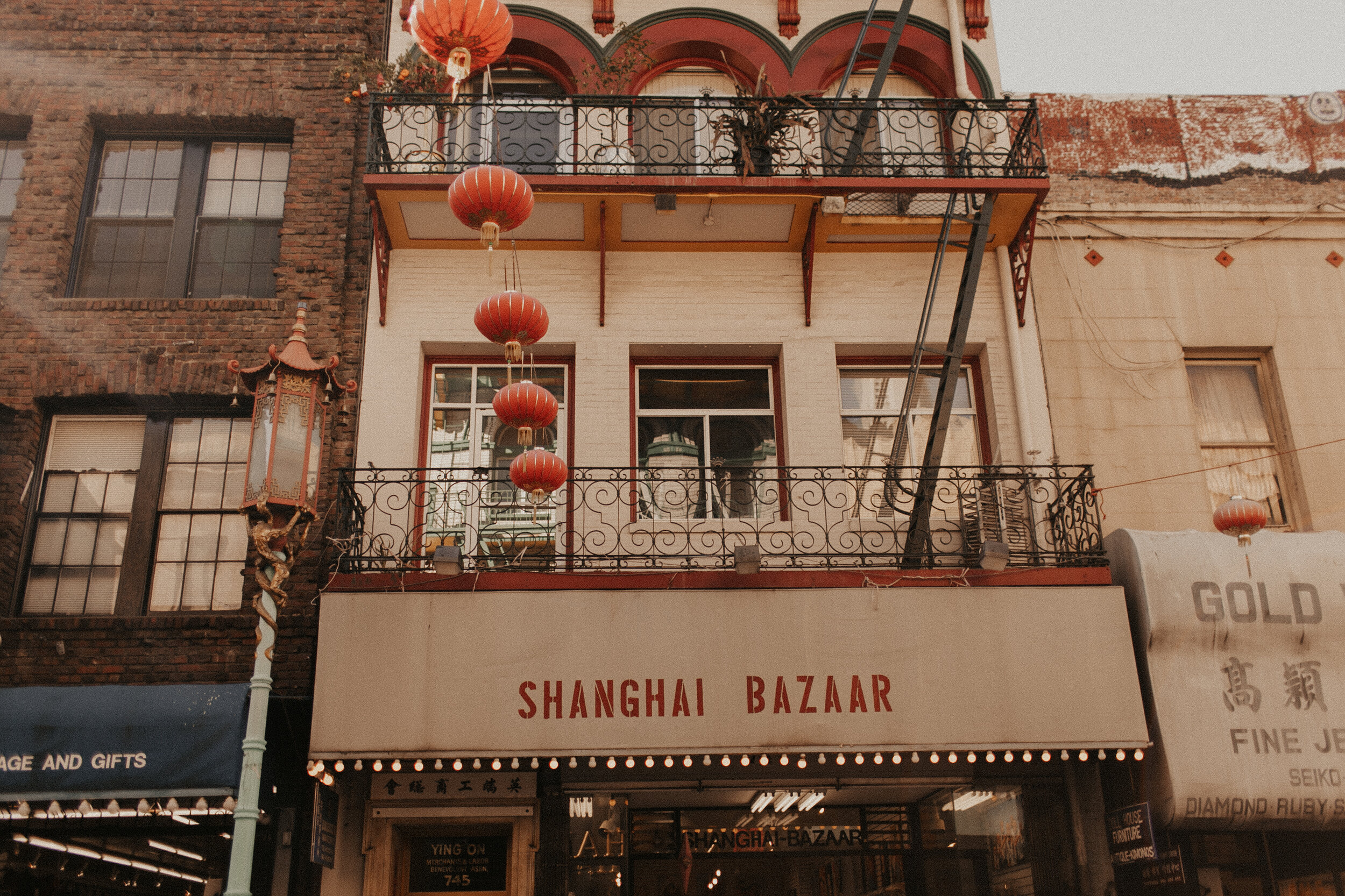 SF: Shanghai Lanterns