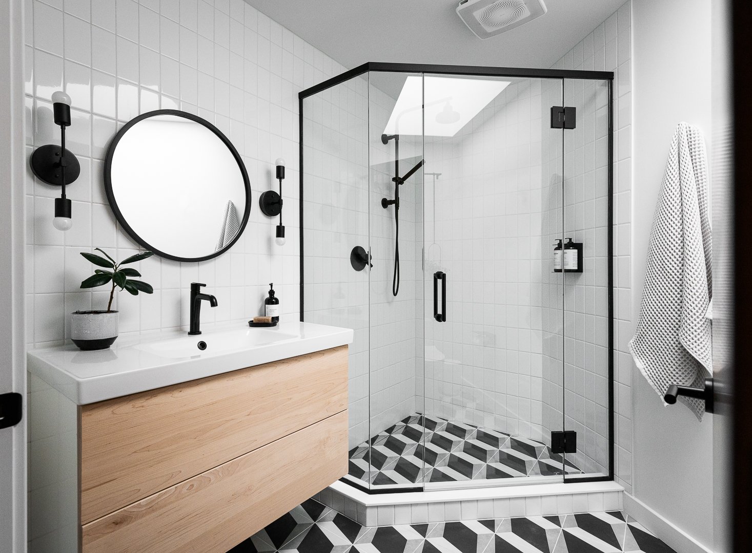 Bathroom Cabinets - IKEA