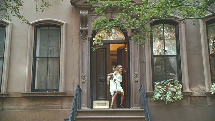 Carrie Bradshaw's Apartment is Real and ...