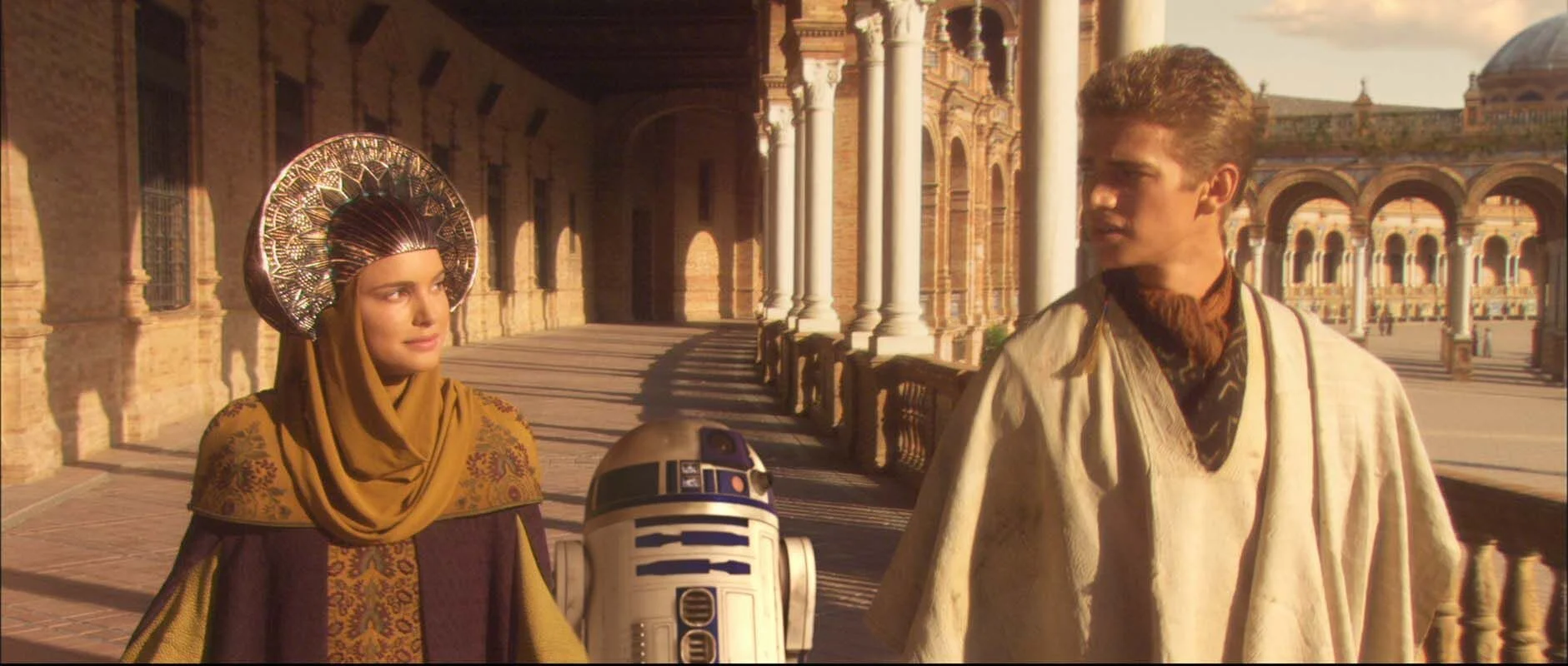 We traveled to a 'Galaxy Far, Far Away' by taking a trip to Seville!