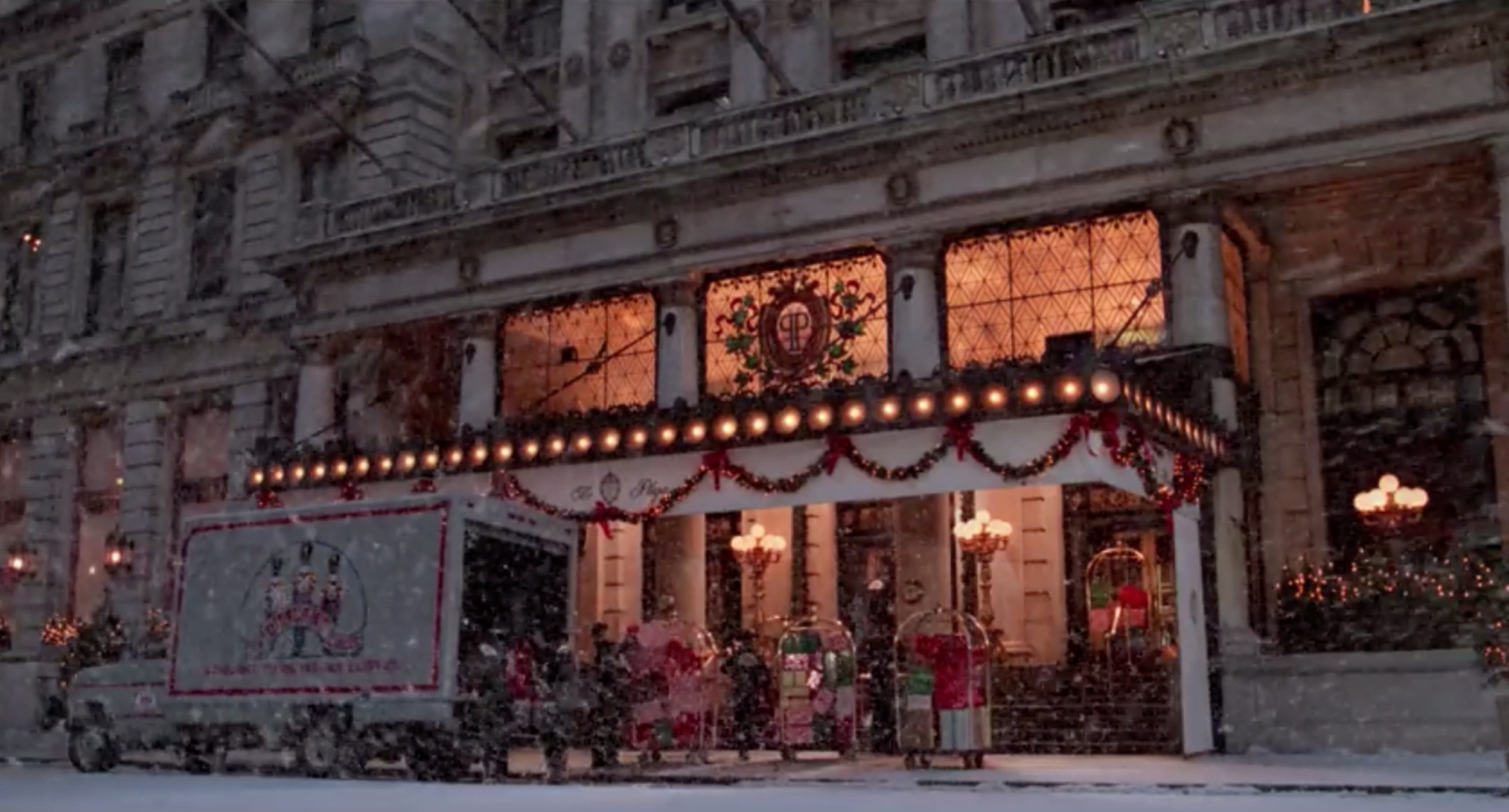 Home Alone 2 - Filming Locations 56.png