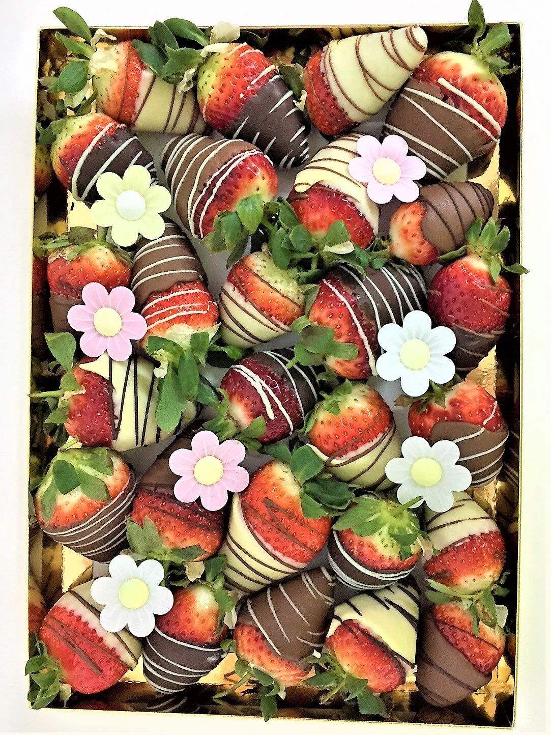 Flower Power Gift Box — Edible Arrangements Fruit Bouquets Gifts