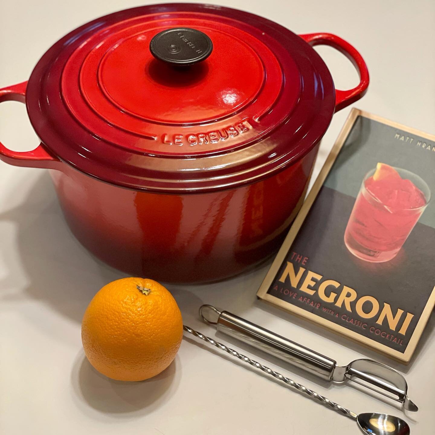 Don&rsquo;t y&rsquo;all just love the season change from summer to fall? Time for long sleeves, comfort food and cozy company. Join us over the next 3 Wednesdays at Parson&rsquo;s and you could be the lucky winner of these goodies!

#lecreuset #summe