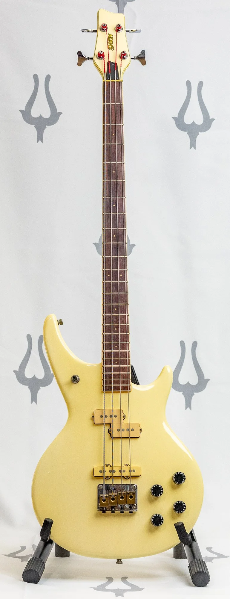 daion xxx-b lr-1.jpg