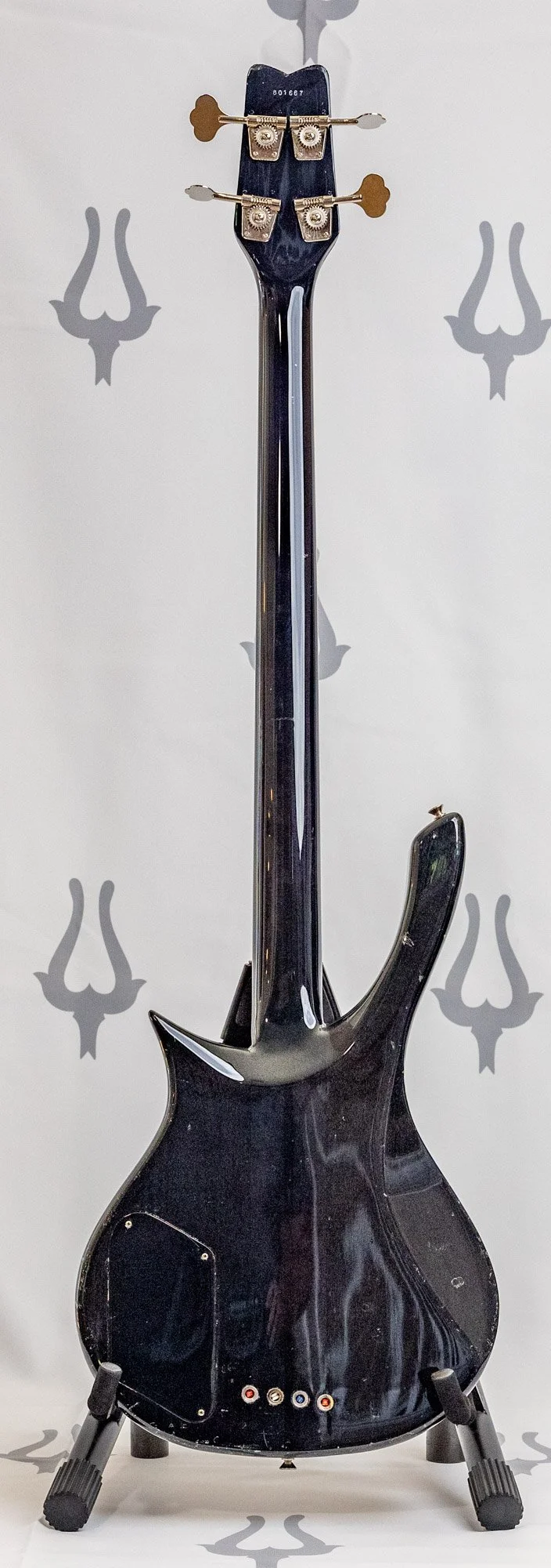 1980 Washburn Condor Bass Black Back
