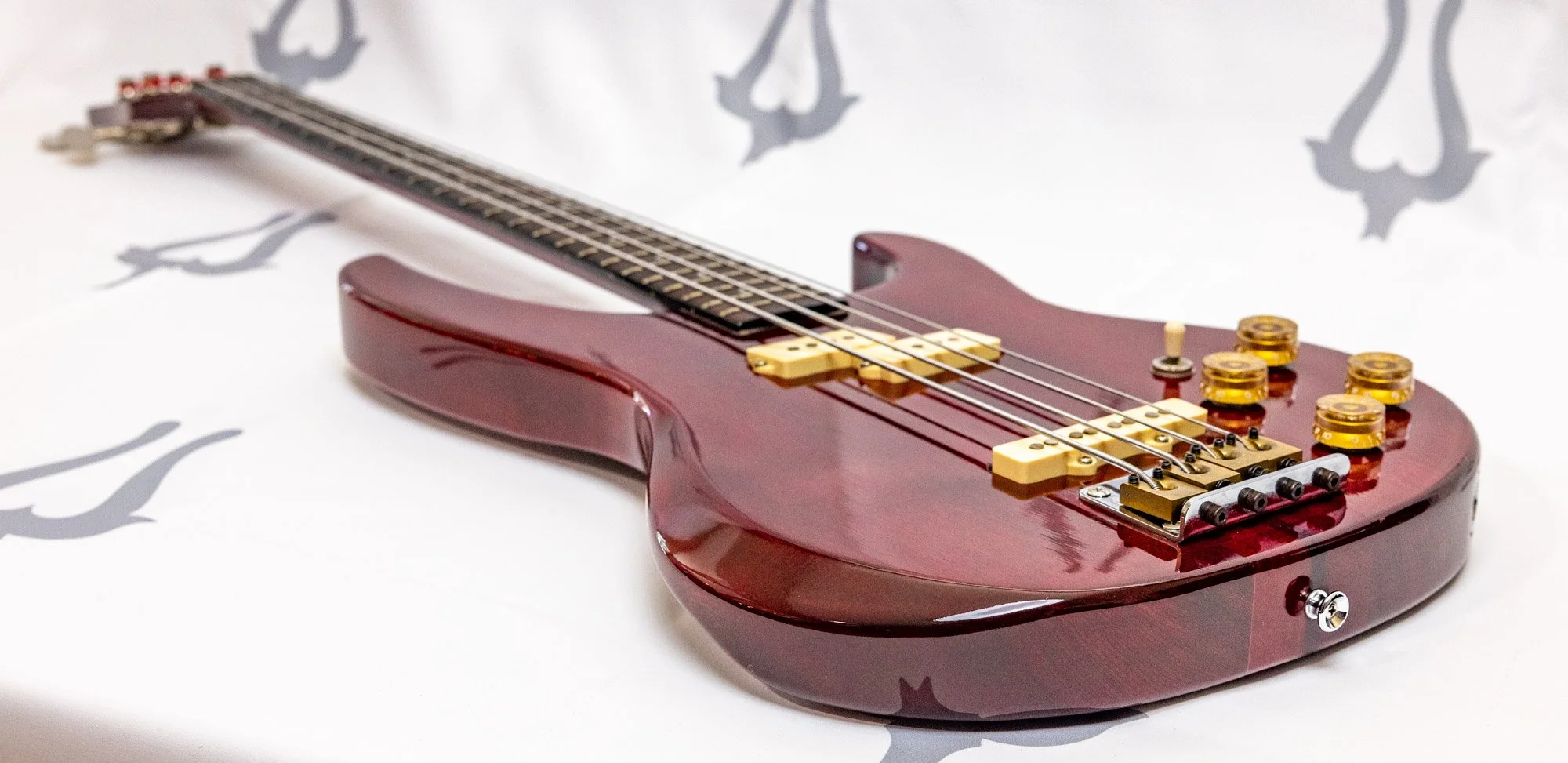 b40 red lr-14.jpg