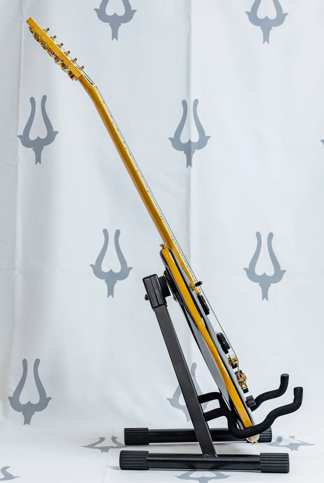 anea black 2h lr-13.jpg