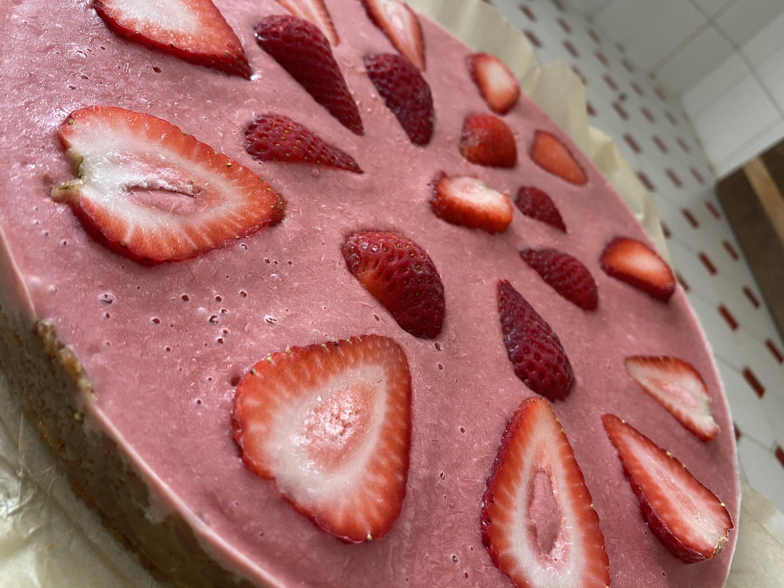 strawberry dream cream .jpg