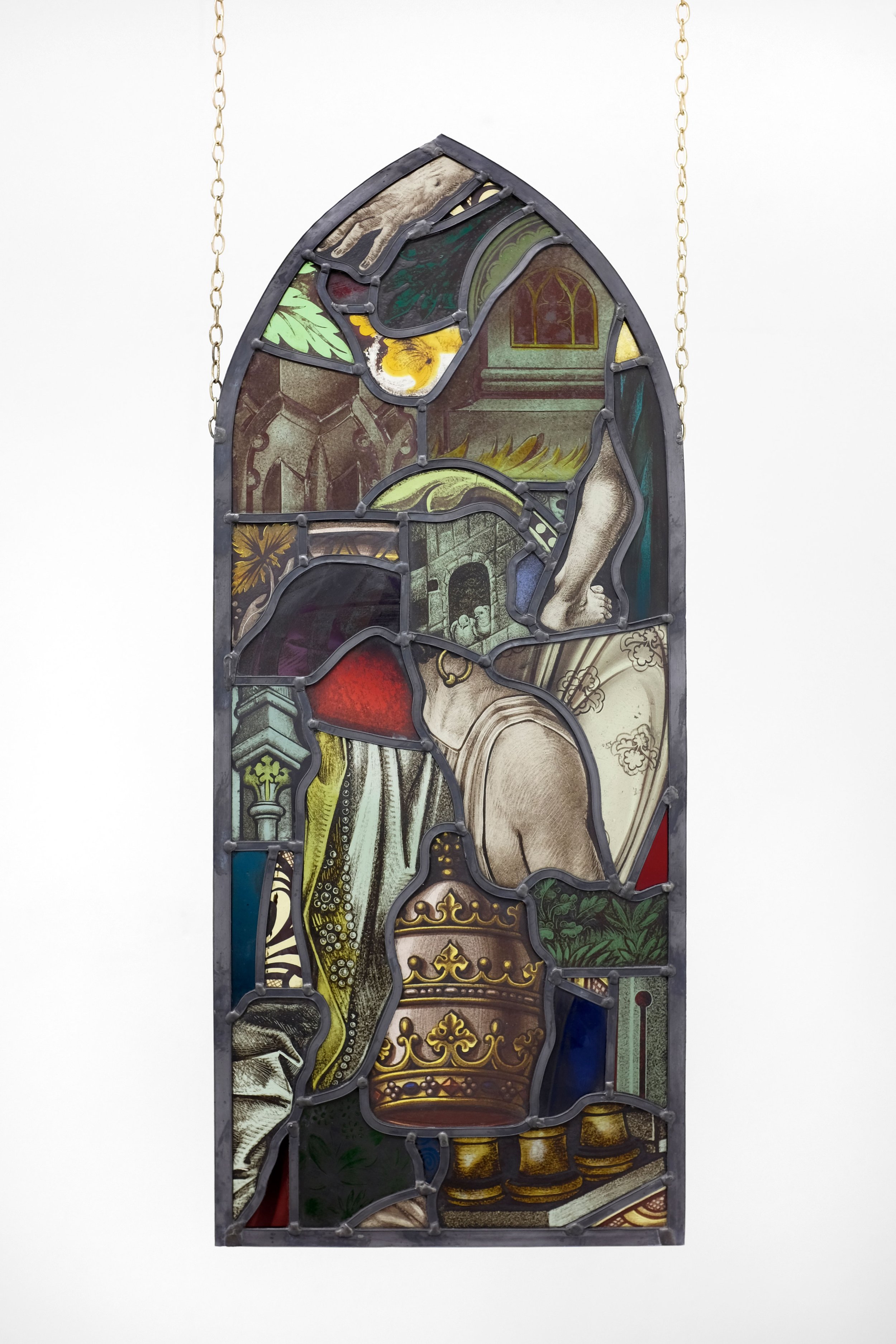   There aint never ben no strait story , 2021 stained glass fragments, lead, oak, chain 71.5x30cm (leaded glass without gibbet) 