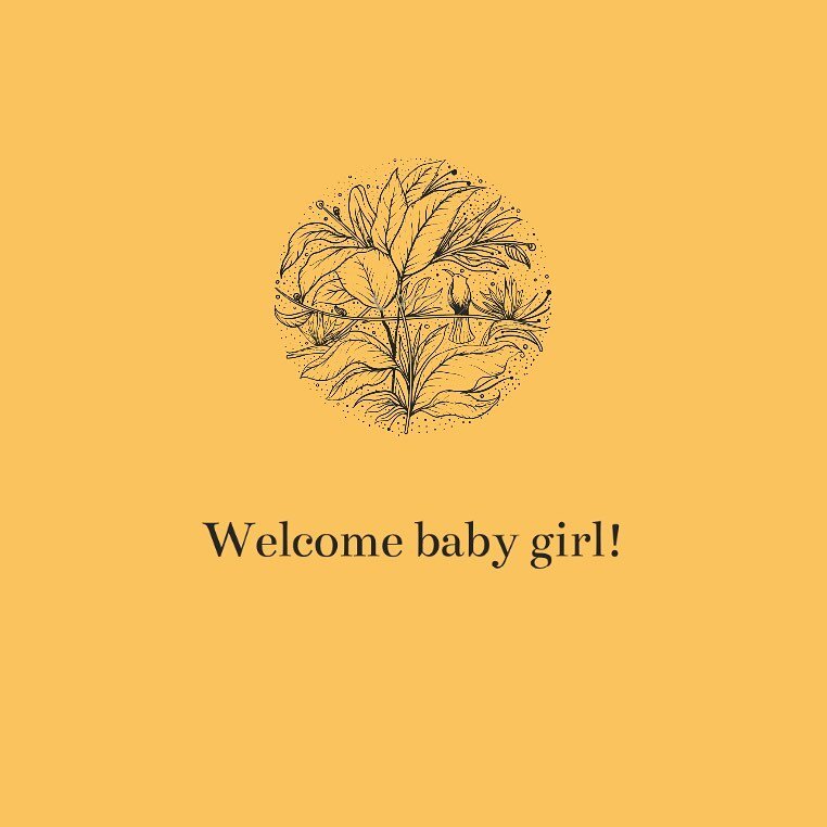 Welcome sweet baby! ☀️ This is my last private family of the year. Yes! I&rsquo;ll be taking the rest of 2022 off call. 💛 I&rsquo;ll still support families through the Doula Shift Program at Swedish L &amp; D floor, and postpartum overnights, but no