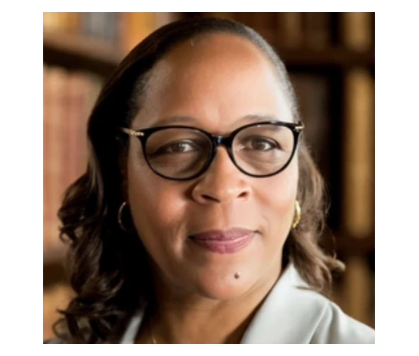 Colorful Conversations: Lanesa 'Lena Bee' Journey in Children's Storytelling 