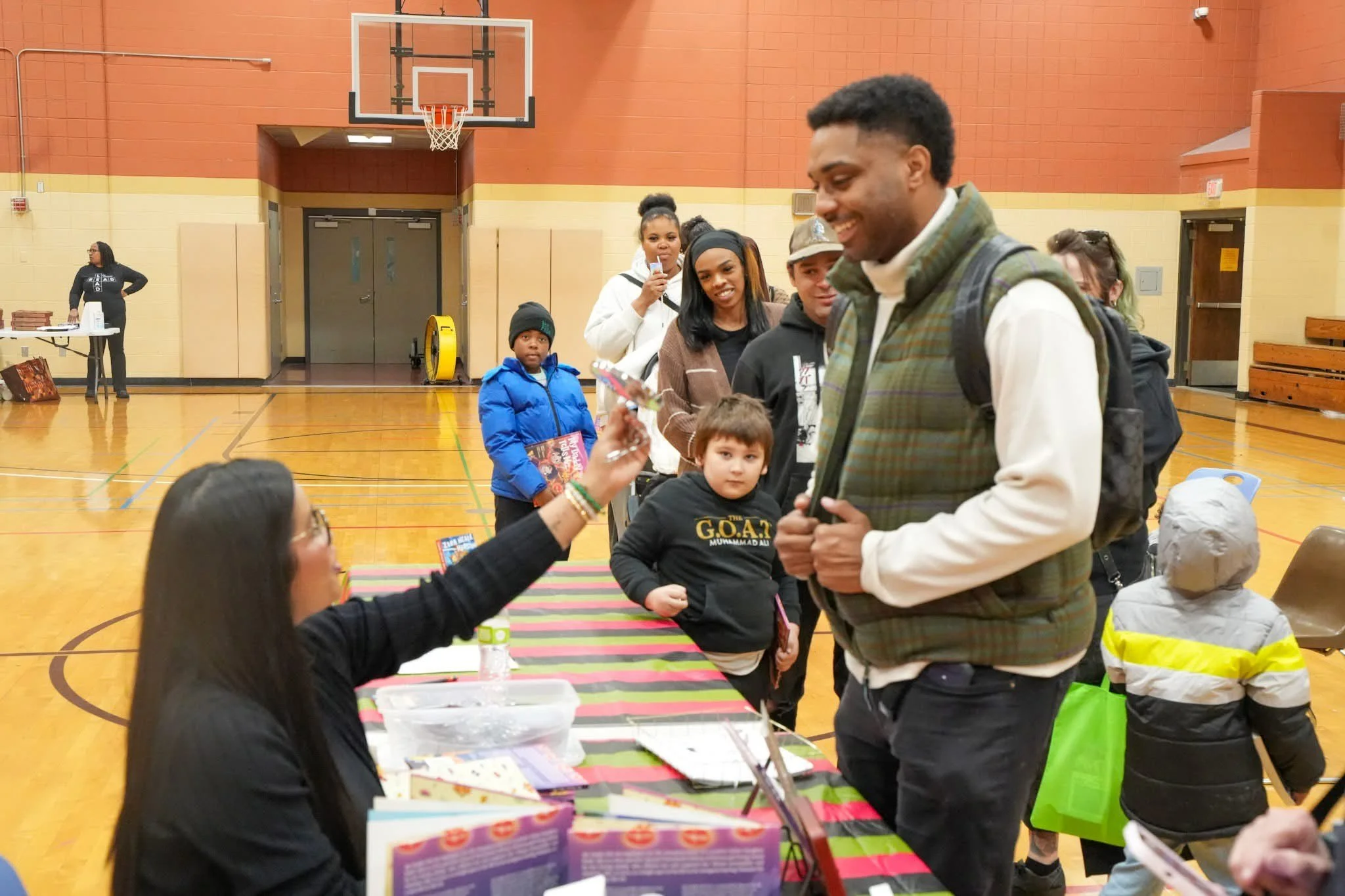 Mirrors, Windows, and Growing Readers: Inside PPGJ’s ‘Leaders Are Readers’