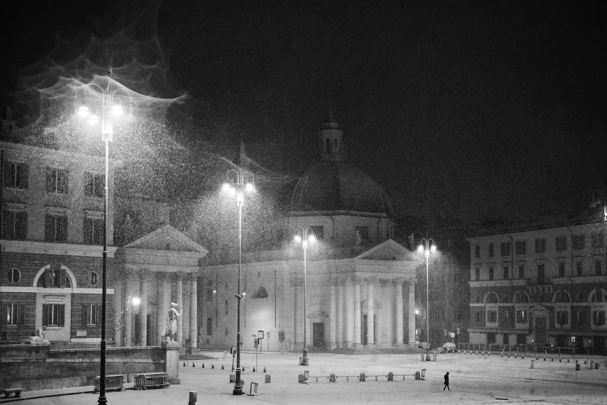 Piazza Del Popolo, Rome- Snow. Street Photography