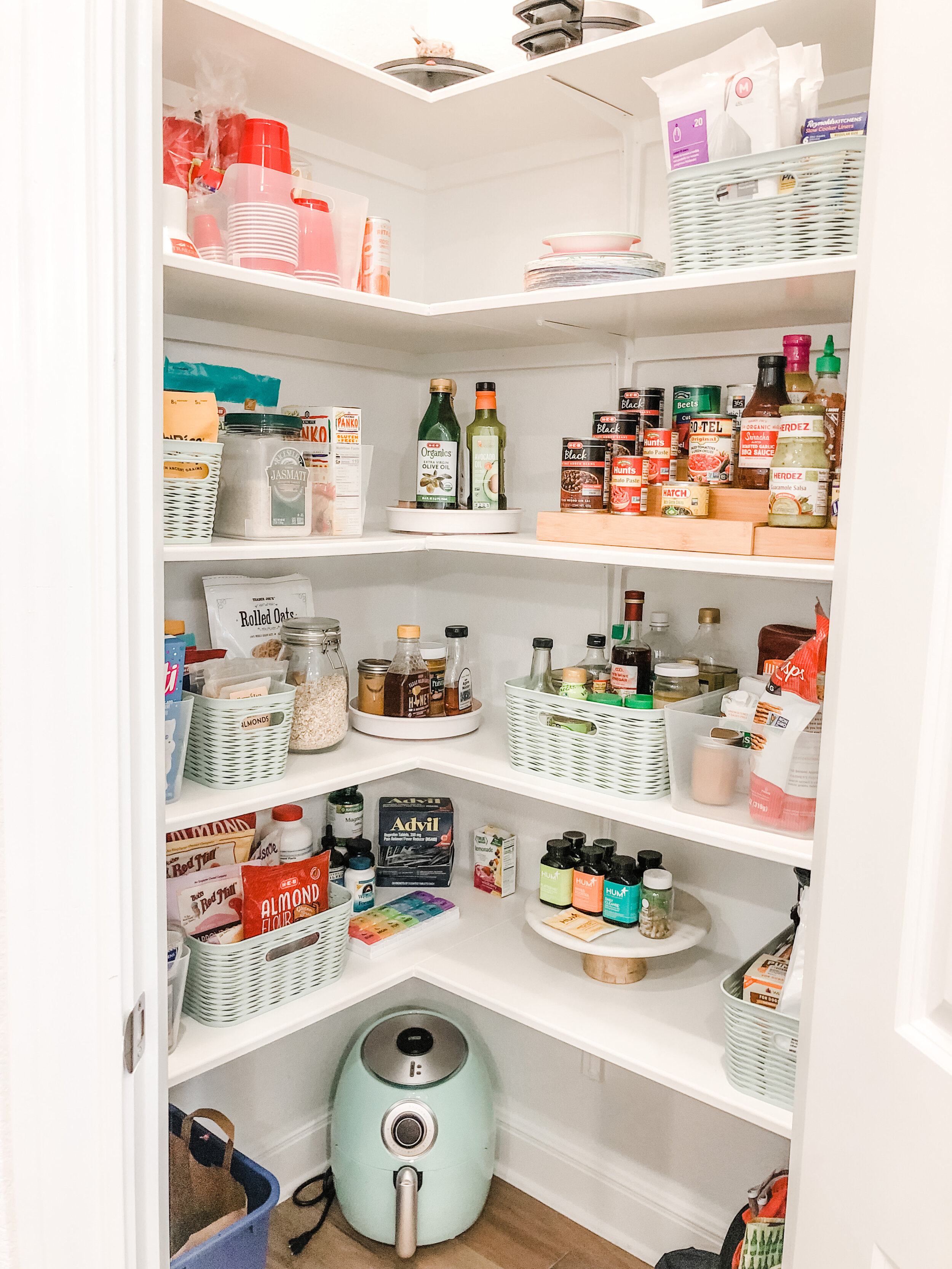 20 Small Pantry Organization Ideas