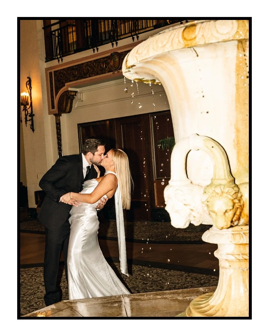kissing by the fountain 💌 Sydney and Alex tied the knot inside a famously historic ballroom. The venue was so gorgeous and it was a beautiful backdrop to their love. You know I love crown molding and a stained glass moment ✨  from heart felt speeche