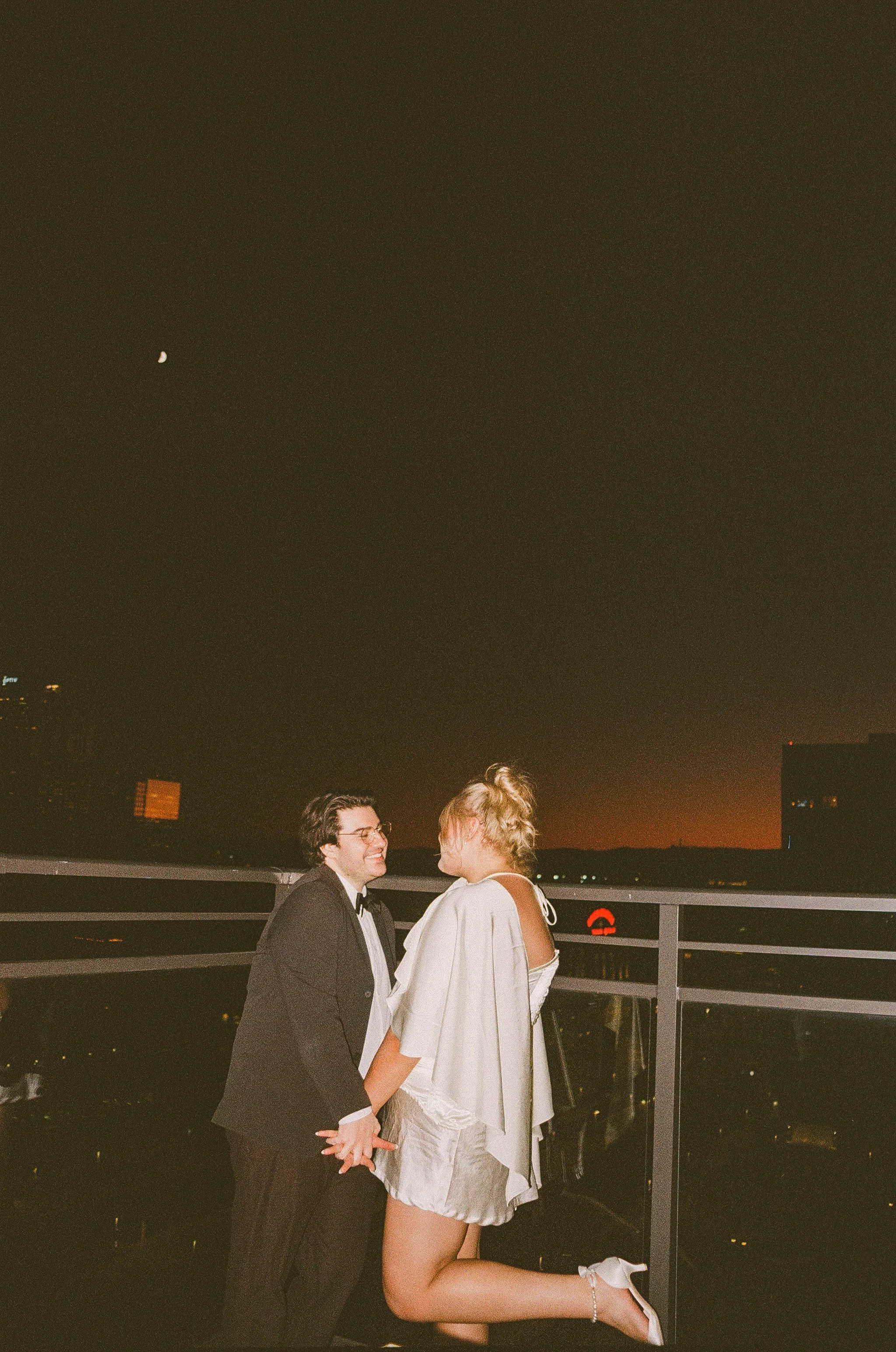 AlexaandTyler-engagementsession-FILM-41.jpg