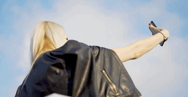 Hong kong clip 3.gif