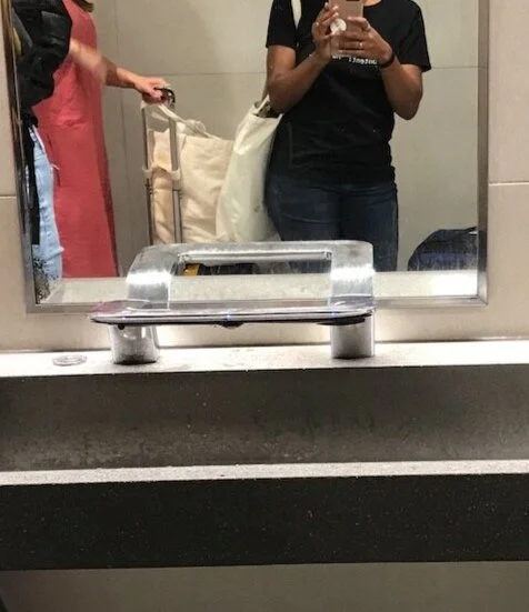 🗣 “All the girls standing in the line for the bathroom!” *in my Shay Haley voice* 🖖🏾