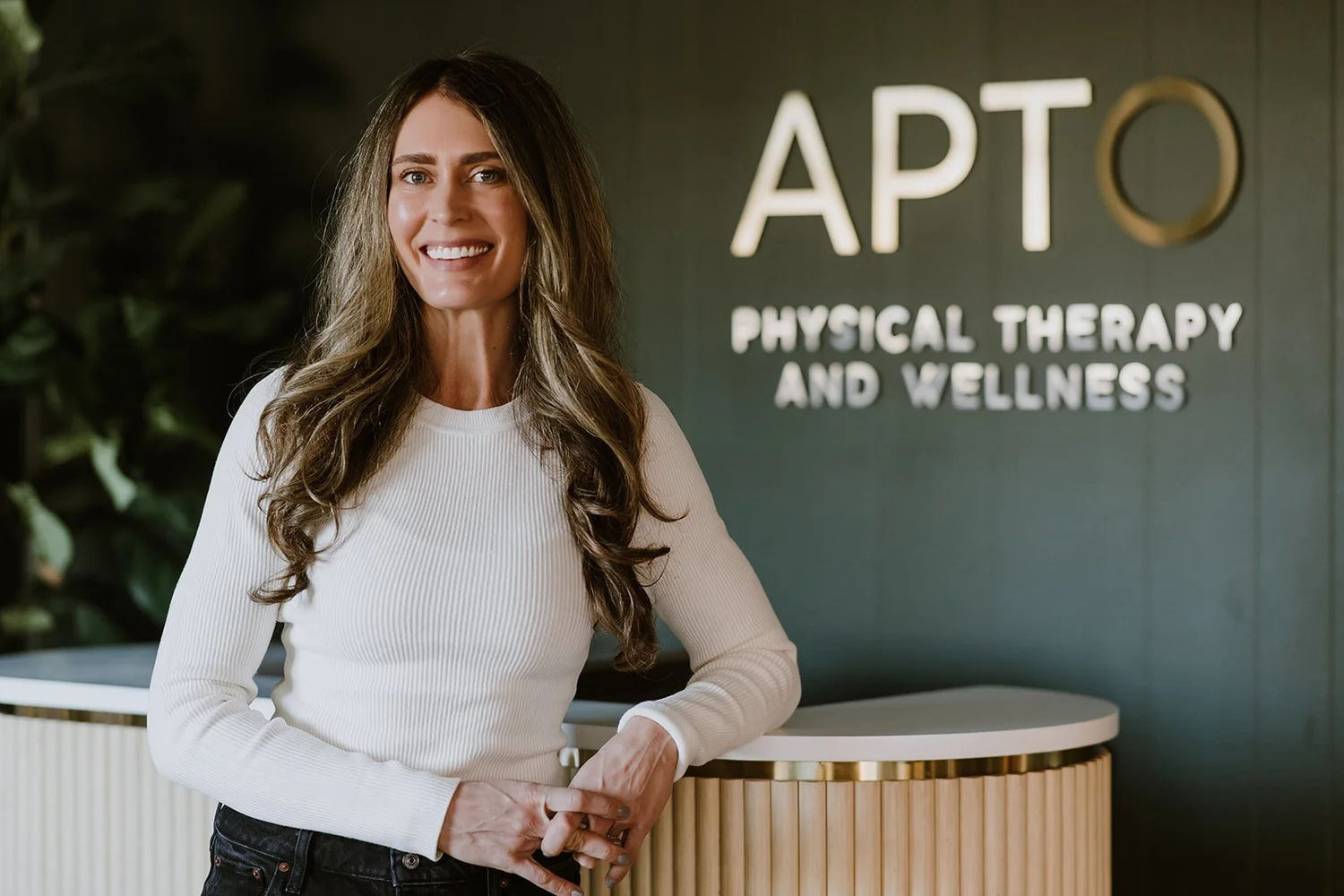 Dr. Amy Osborne, PT, DPT — founder of Apto Physical Therapy